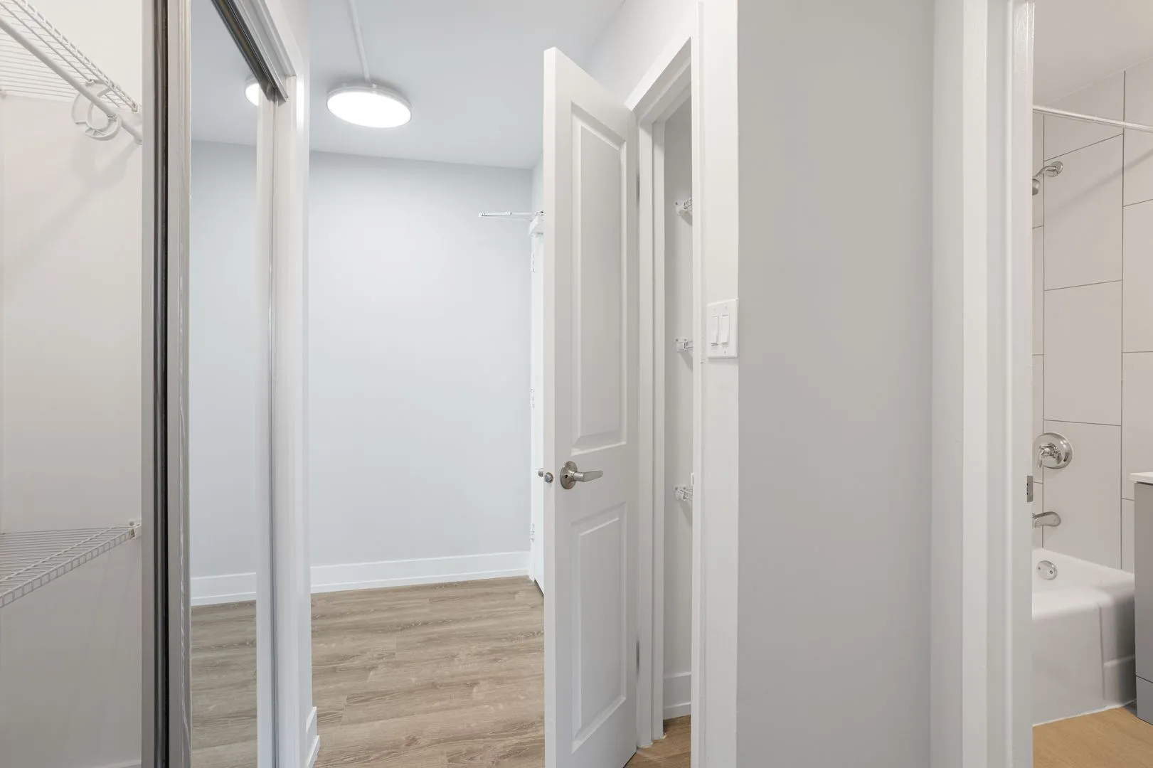 5858 N Sheridan Rd, ,  60660, USA 60660-unit#701-Chicago-IL