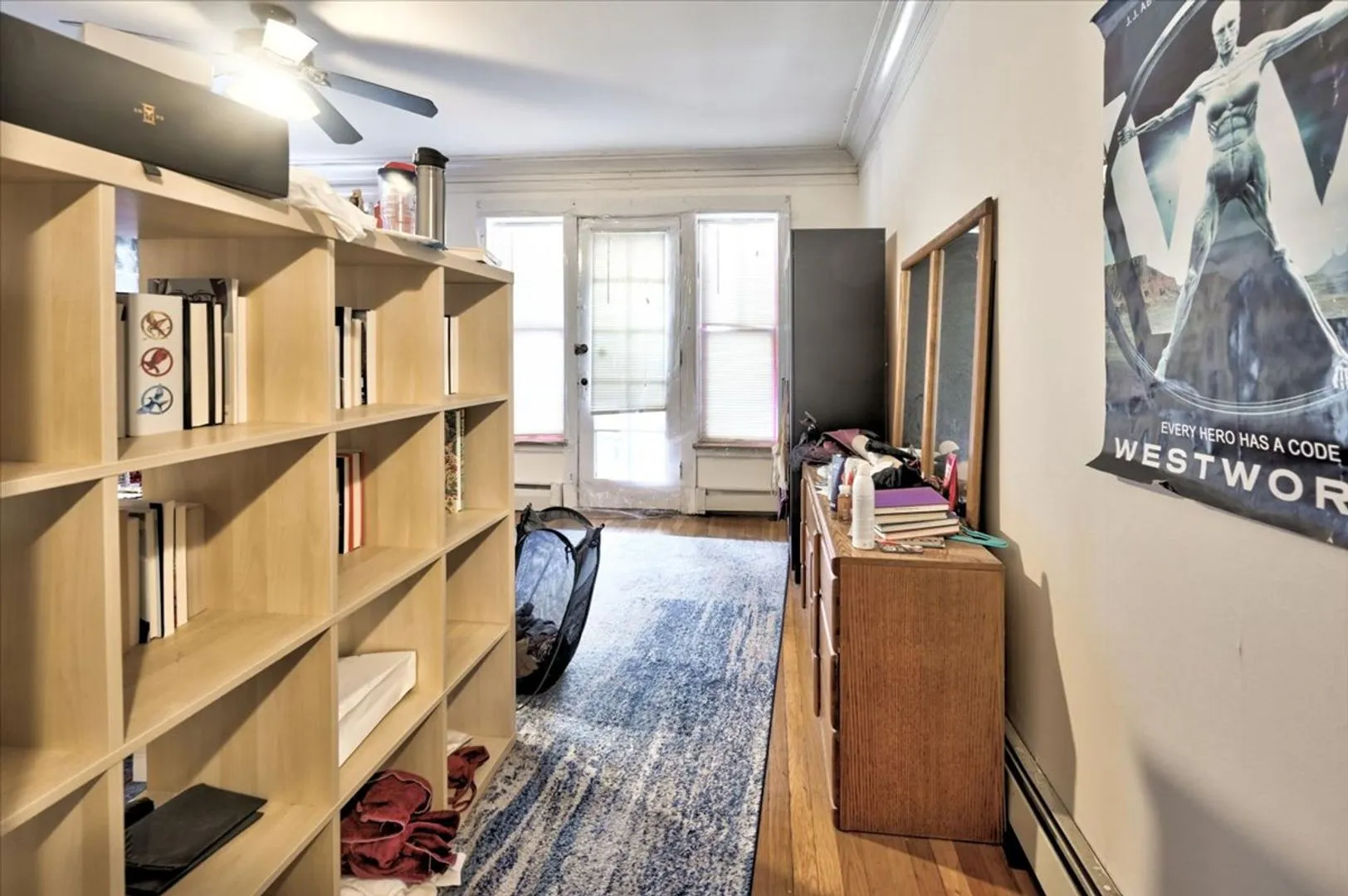 5422 S University Ave, ,  60615, USA 60615-unit#1N-Chicago-IL