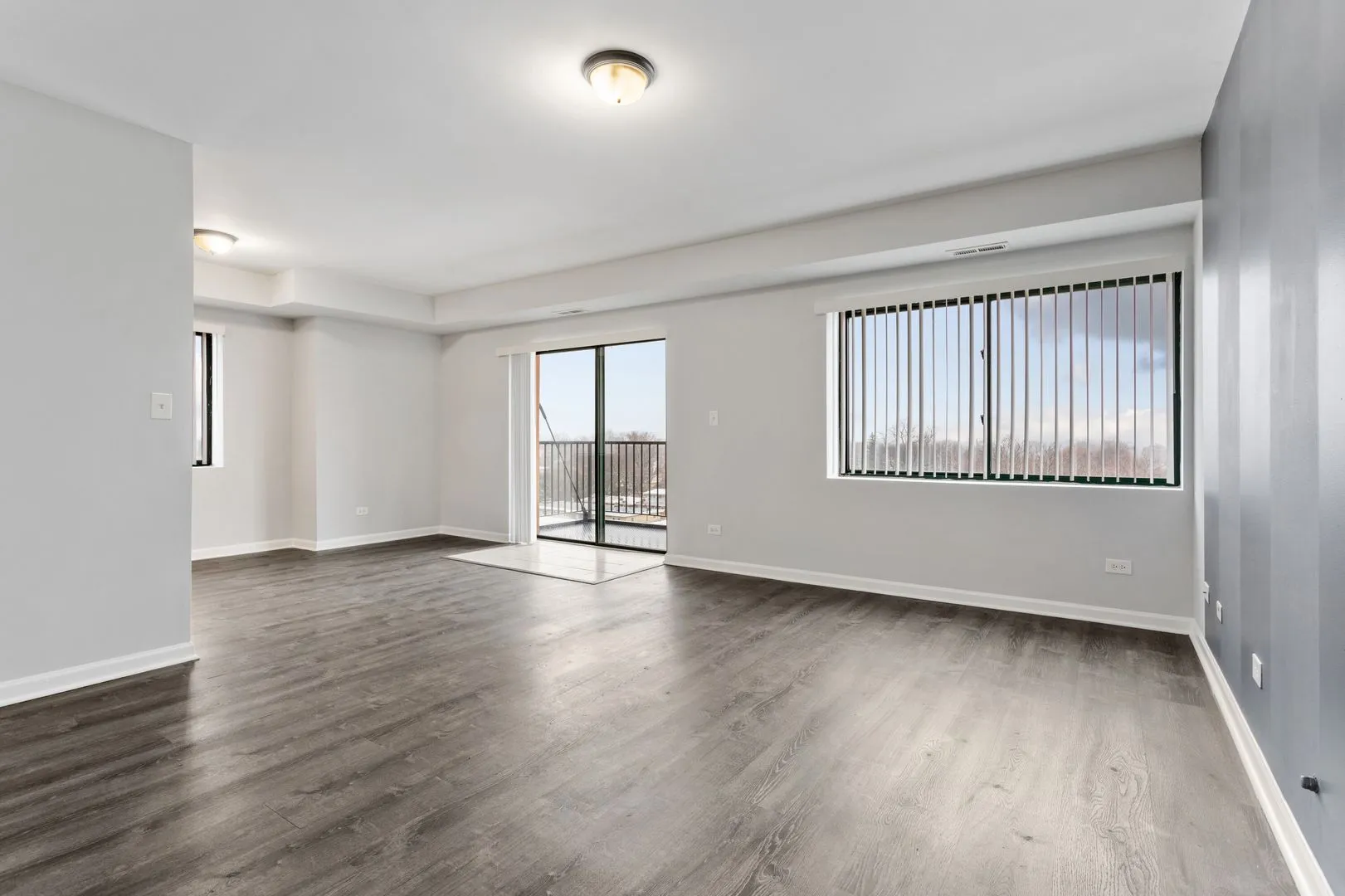 2451 W Howard St, , 60645, USA 60645-unit#511-Chicago-IL