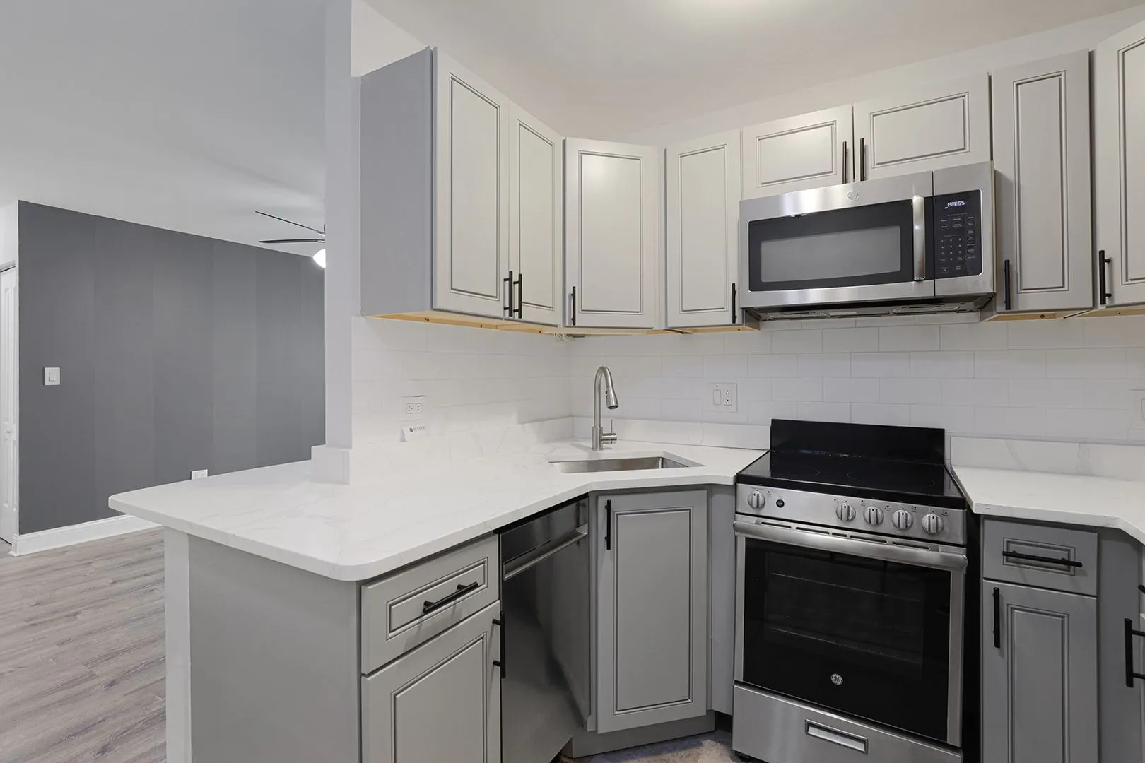 6001 N Kenmore Ave, , 60660, USA 60660-unit#308-Chicago-IL