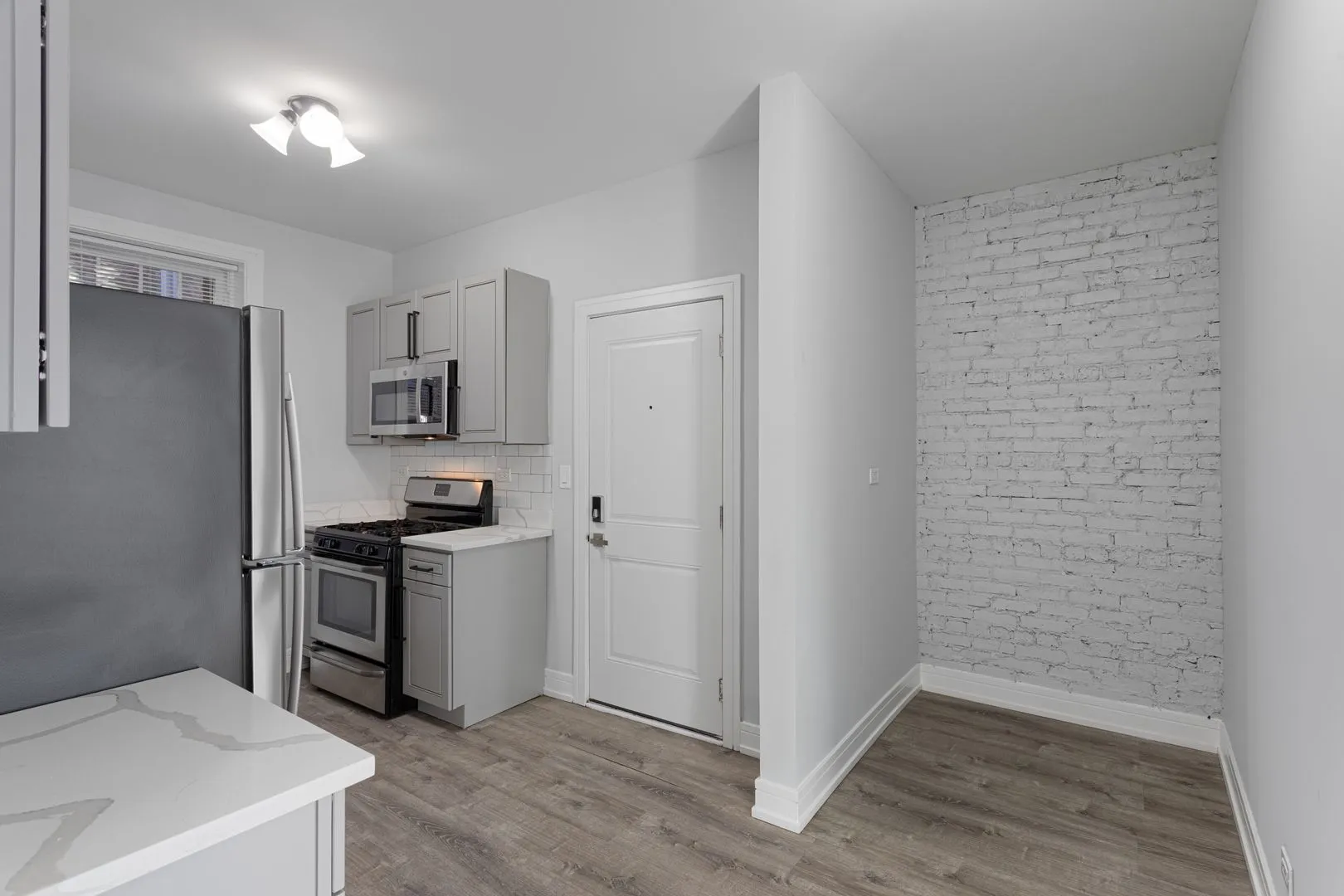 1906 W Morse Ave, , 60626, USA 60626-unit#1-Chicago-IL