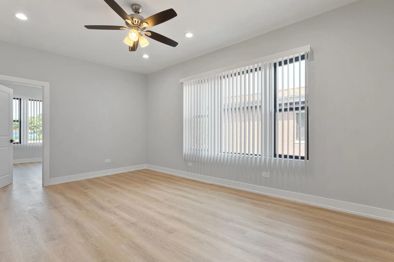 7417 N Clark St, ,  60626, USA 60626-unit#2-Chicago-IL