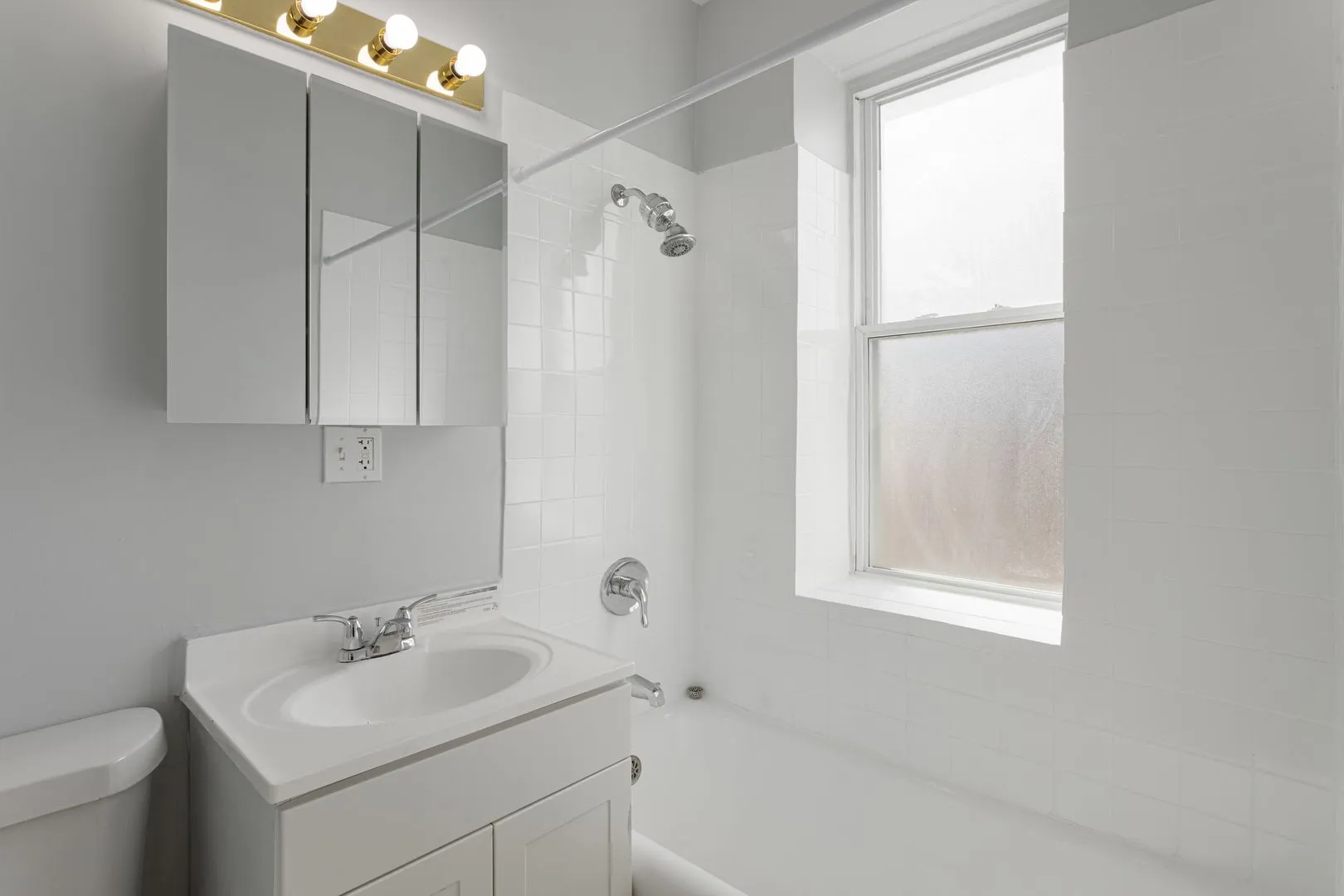 5860 N Kenmore Ave, , 60660, USA 60660-unit#510-Chicago-IL