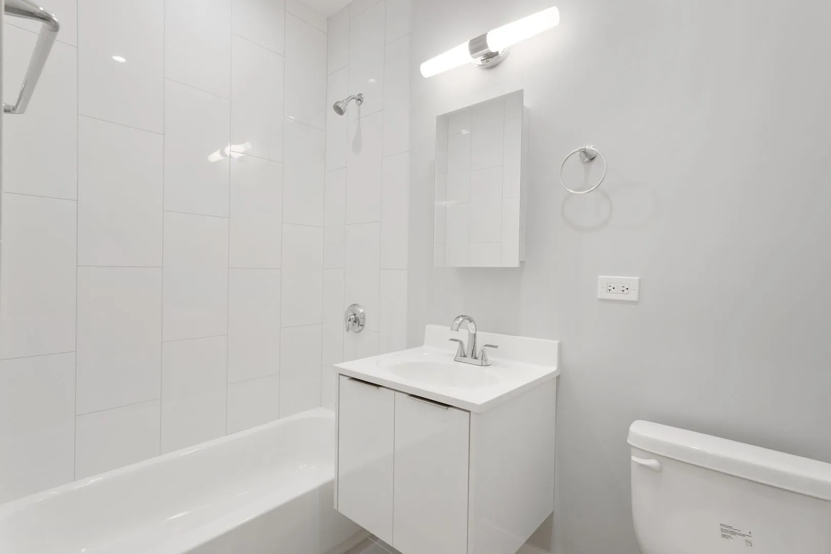 7503 N Eastlake Terrace, ,  60626, USA 60626-unit#2-Chicago-IL