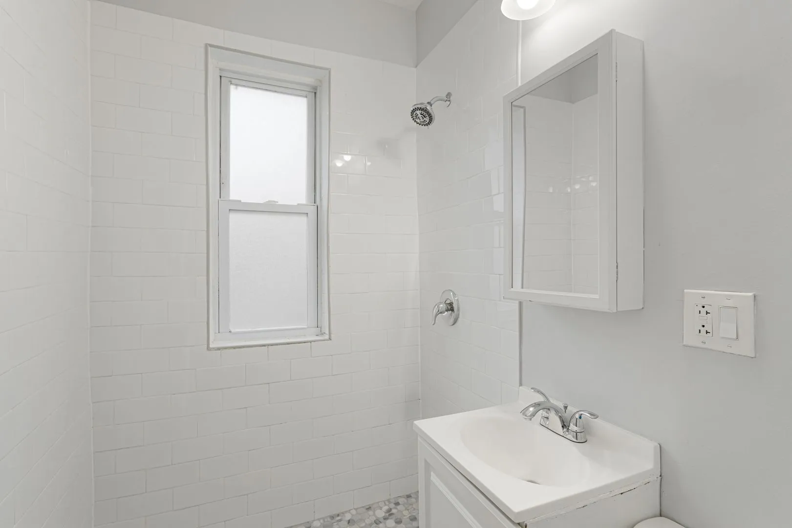 1608 W Sherwin Ave, ,  60626, USA 60626-unit#509-Chicago-IL