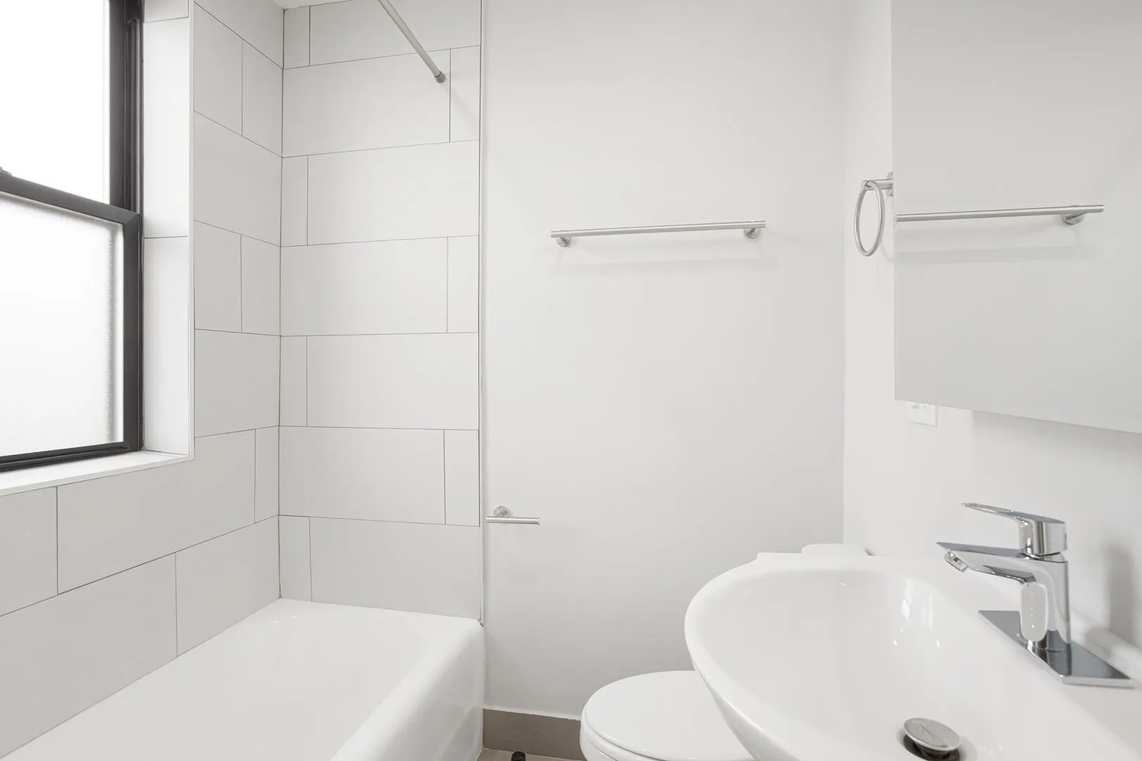 6026 N Winthrop Ave, ,  60660, USA 60660-unit#6J-Chicago-IL