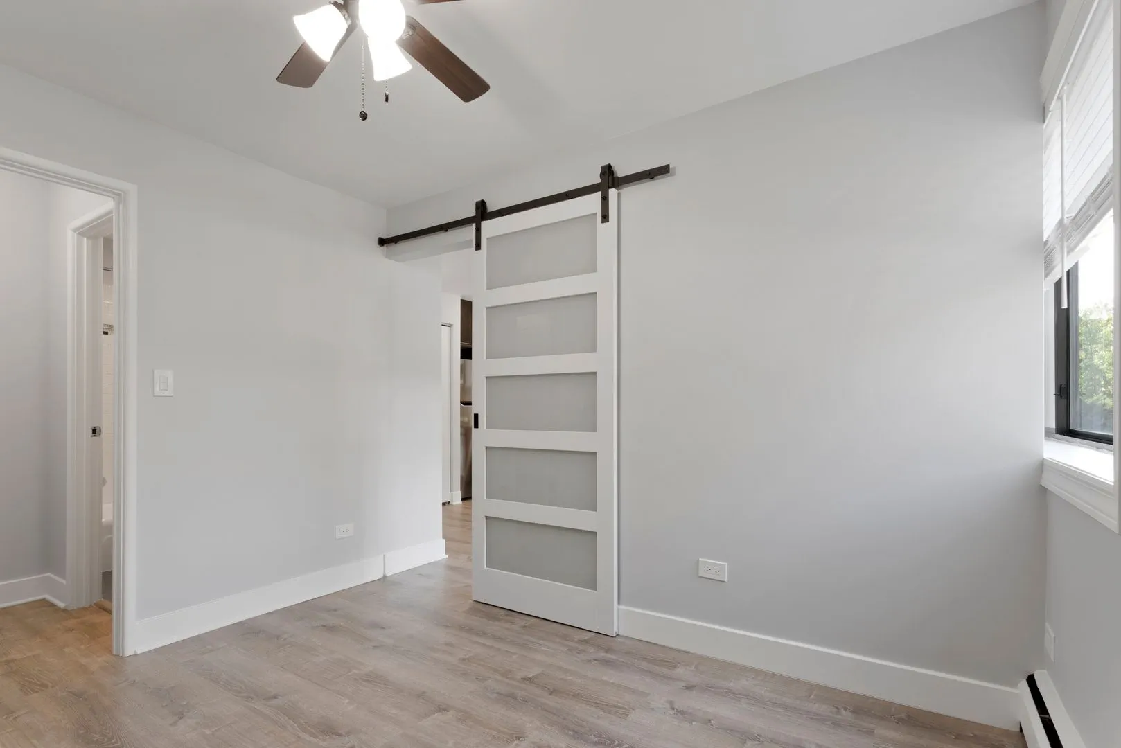 6001 N Kenmore Ave, ,  60660, USA 60660-unit#203-Chicago-IL