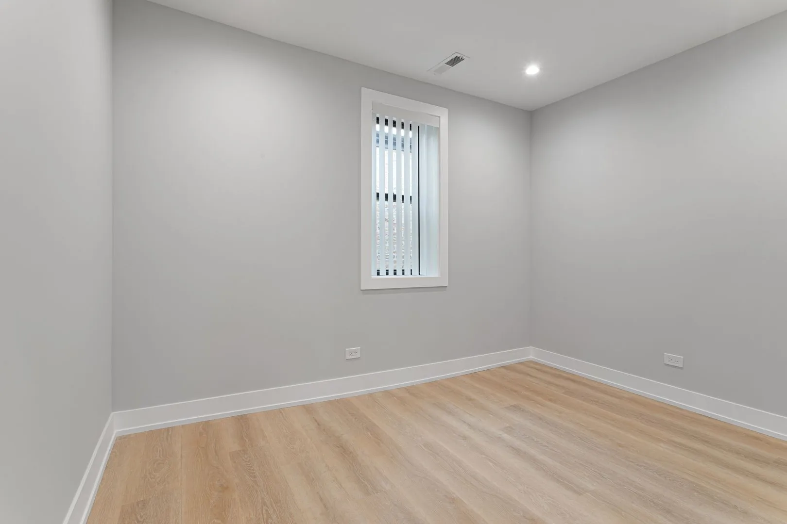 1556 W Juneway Terrace, , 60626, USA 60626-unit#2P-Chicago-IL