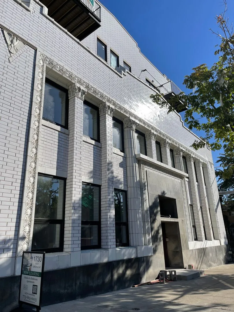1730 W Greenleaf Ave, ,  60626, USA 60626-unit#1730-105-Chicago-IL