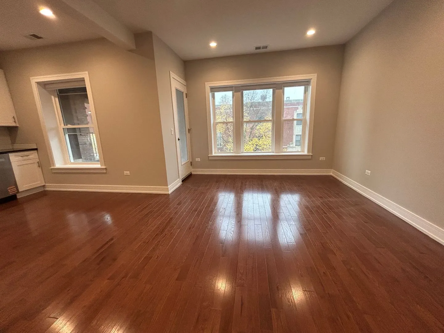 1710 W Lunt Ave, ,  60626, USA 60626-unit#1710-301-Chicago-IL