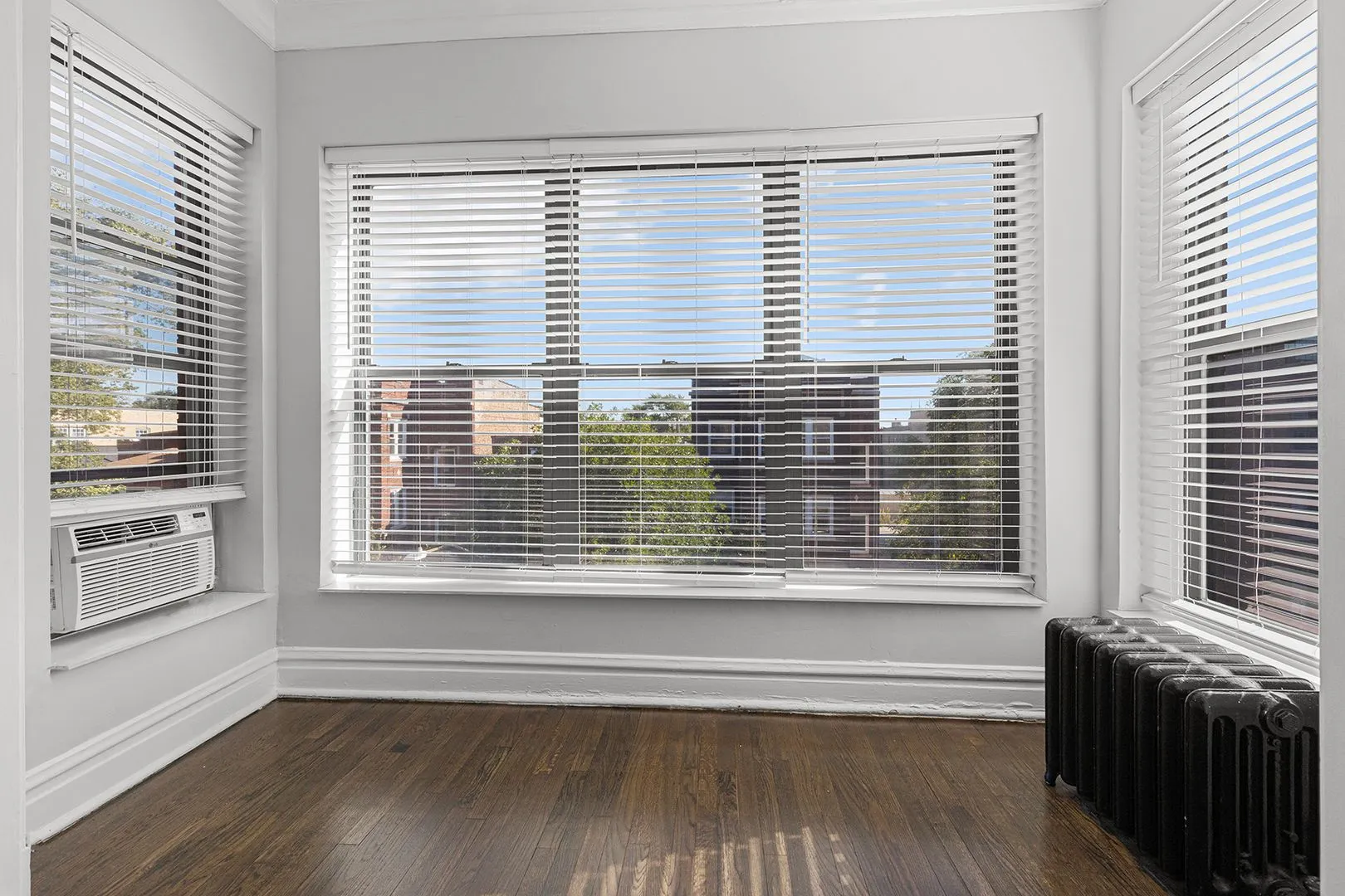 3048 W Leland Ave, , 60625, USA 60625-unit#3-Chicago-IL