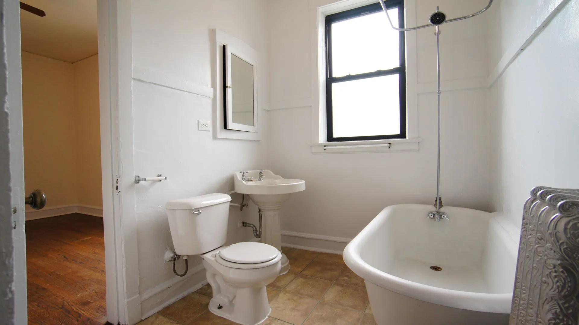 2422 N Sawyer Ave, ,  60647, USA 60647-unit#3S-Chicago-IL