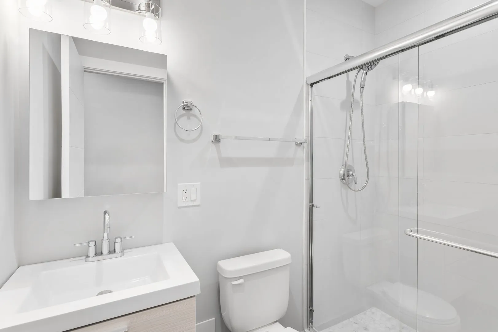 1554 W Juneway Terrace, ,  60626, USA 60626-unit#3R-Chicago-IL