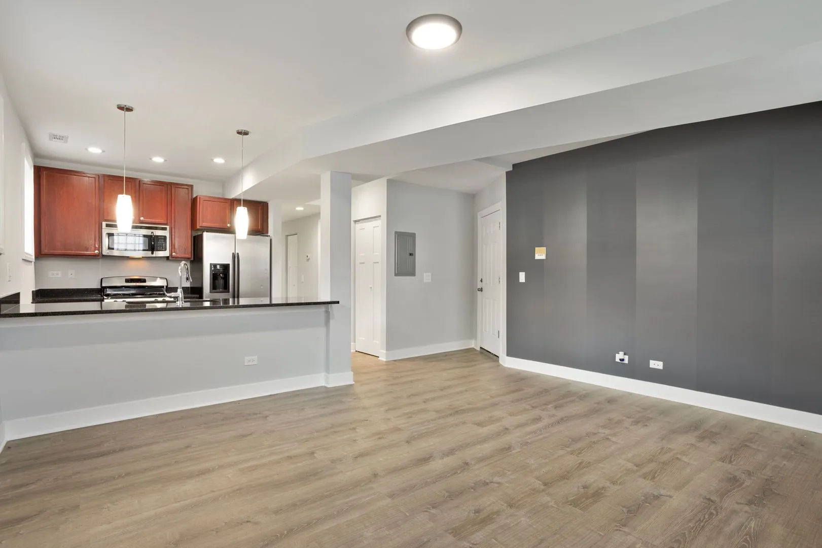 7367 N Ashland Ave, , 60626, USA 60626-unit#G-Chicago-IL