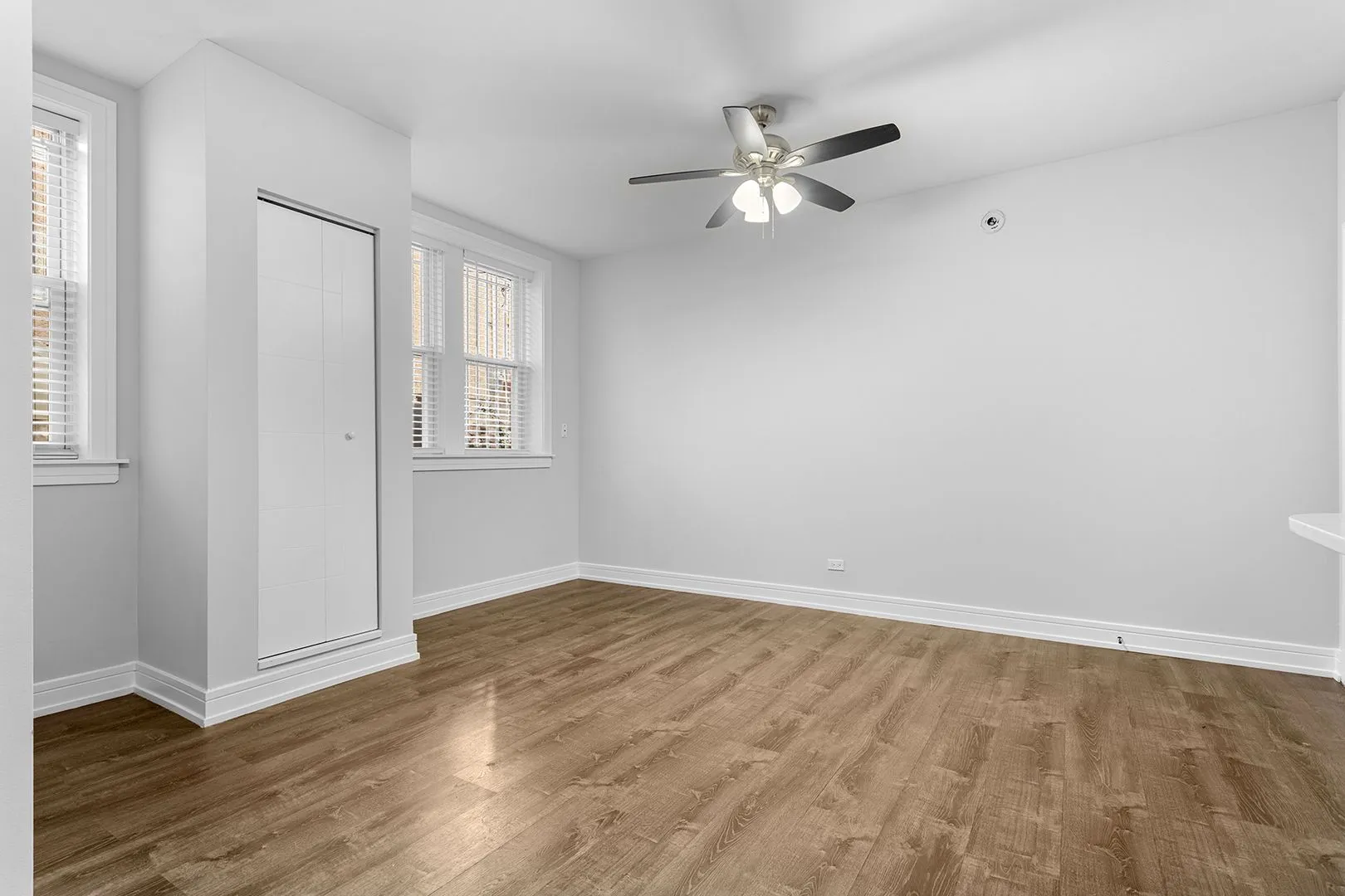 1521 W Sherwin Ave, ,  60626, USA 60626-unit#105-Chicago-IL