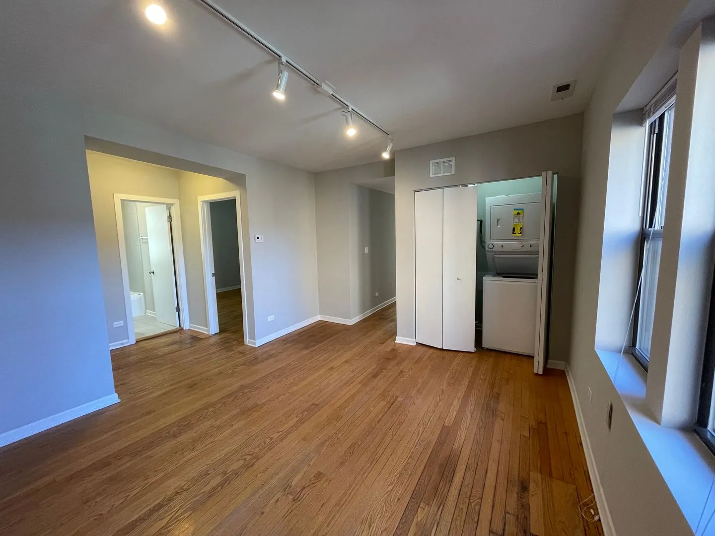4749 N Troy St, ,  60625, USA 60625-unit#3S-Chicago-IL