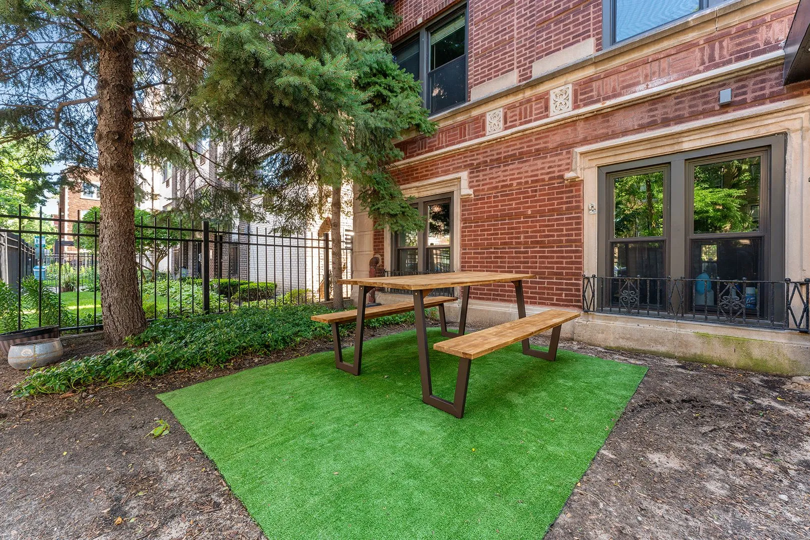6019 N Winthrop Ave, , 60660, USA 60660-unit#207-Chicago-IL