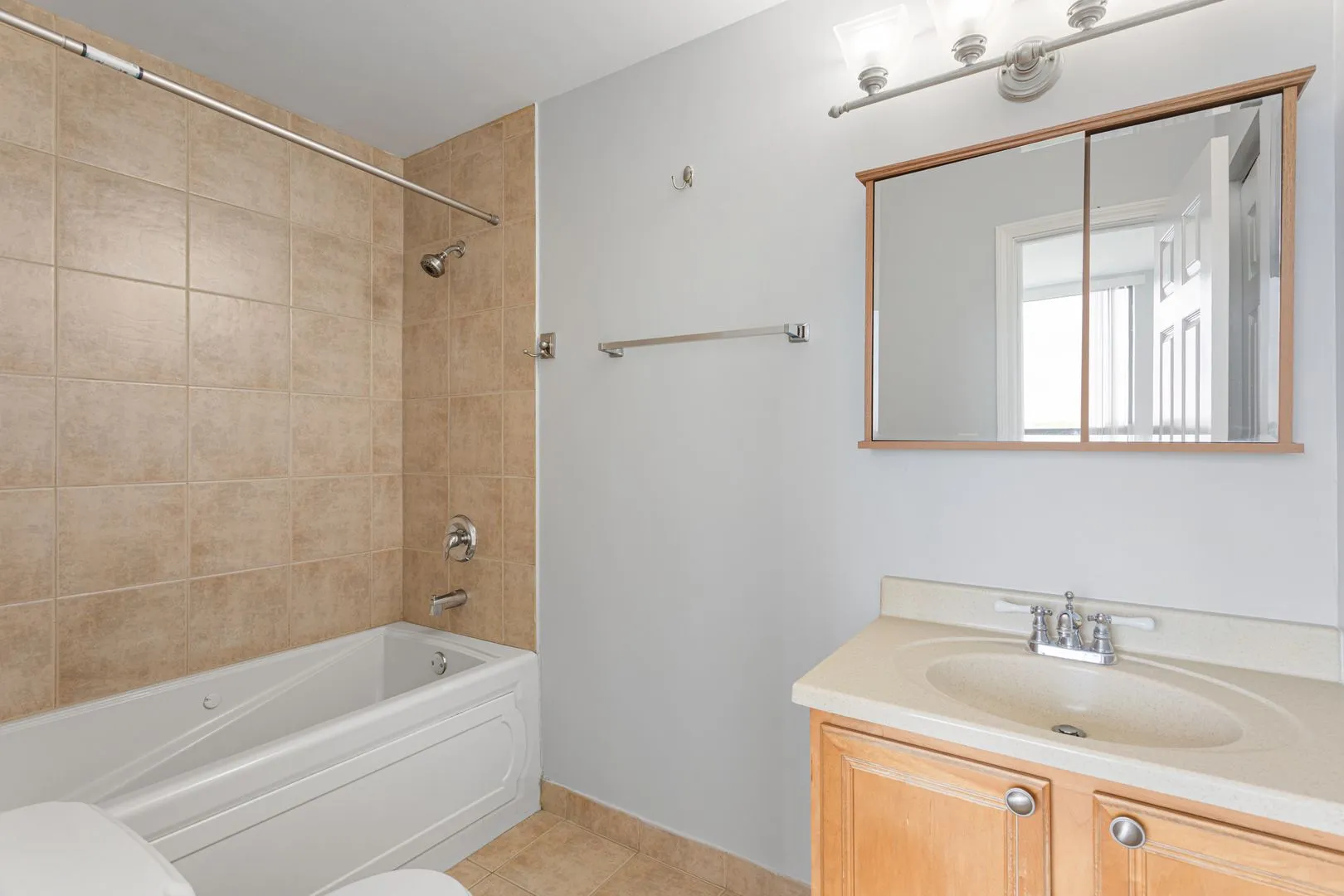 2451 W Howard St, ,  60645, USA 60645-unit#503-Chicago-IL