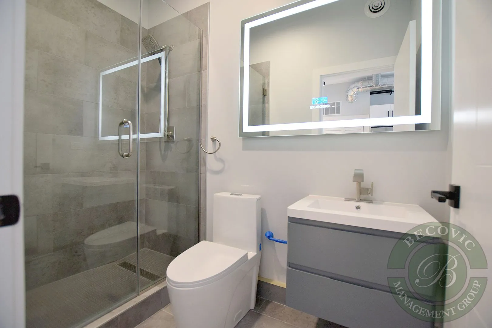 7645 N Sheridan Rd, ,  60626, USA 60626-unit#115-Chicago-IL