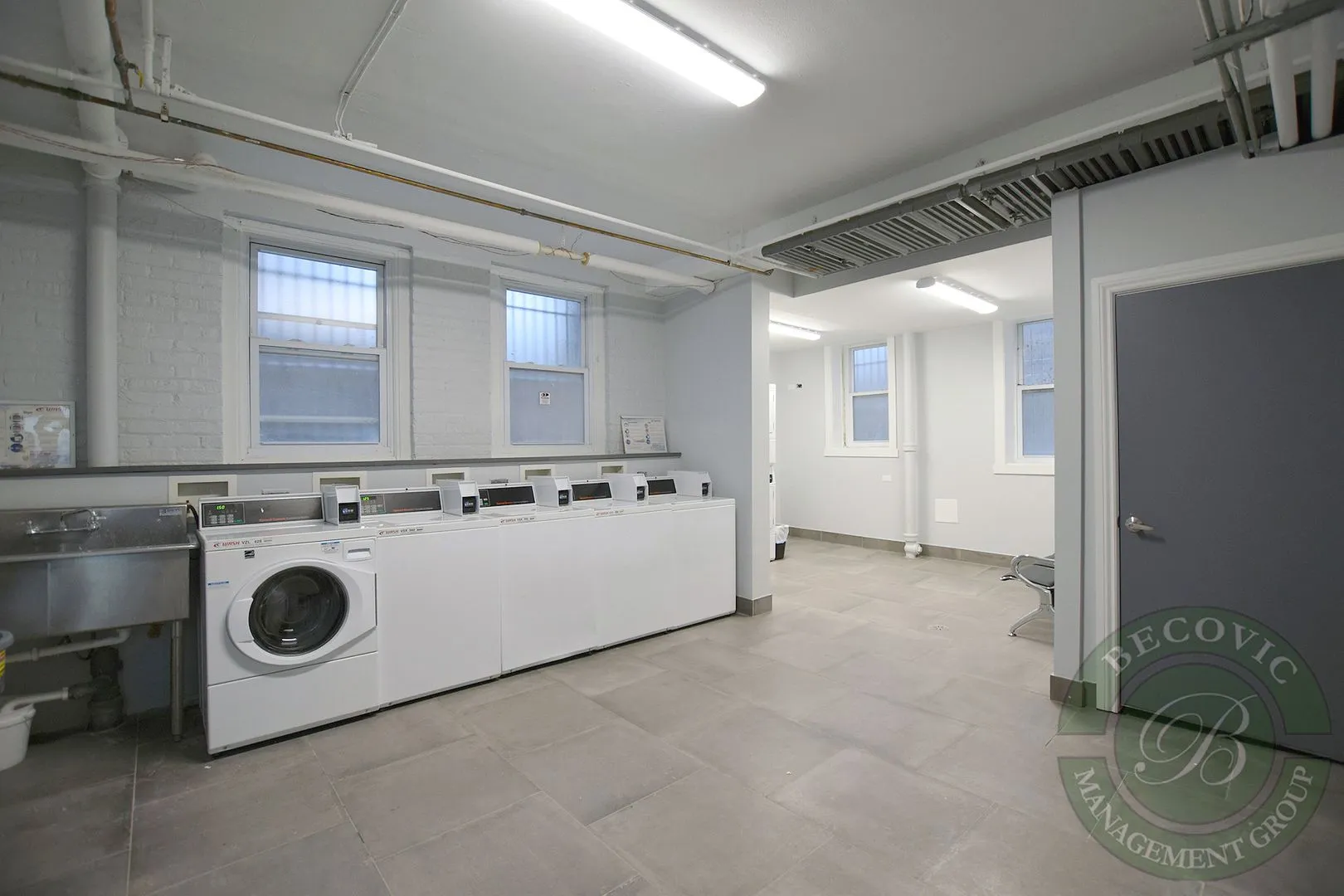 1521 W Sherwin Ave, , 60626, USA 60626-unit#501-Chicago-IL