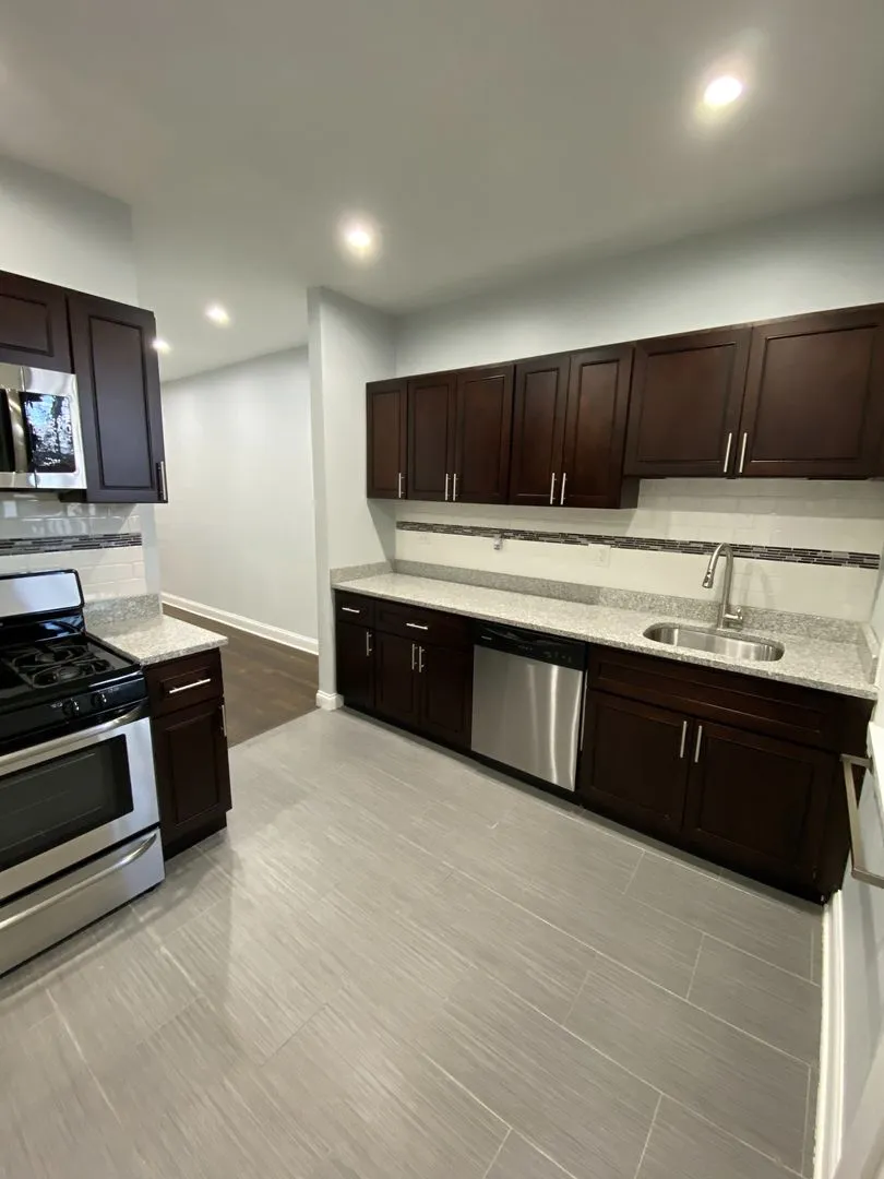 4705 N Albany Ave, ,  60625, USA 60625-unit#2-Chicago-IL