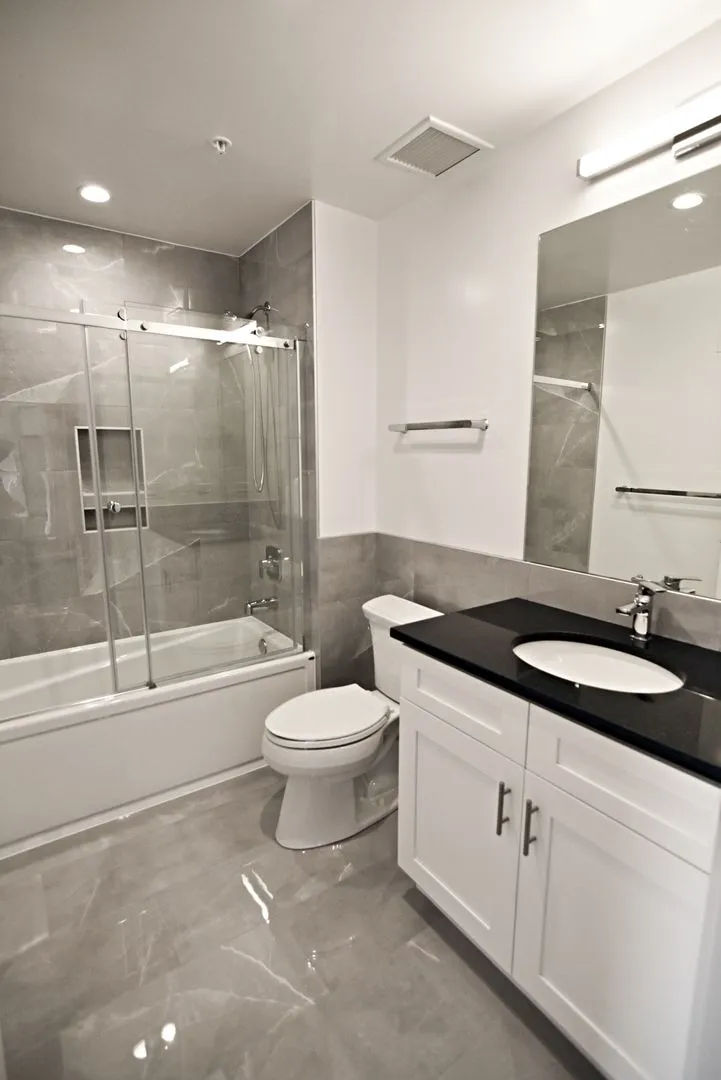 N Broadway, , , USA IL-unit#3833-718-Chicago-IL