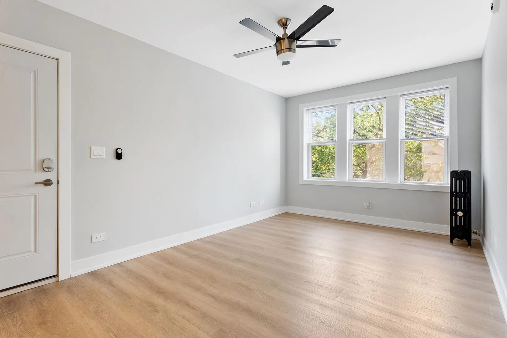 1521 W Sherwin Ave, , 60626, USA 60626-unit#307-Chicago-IL