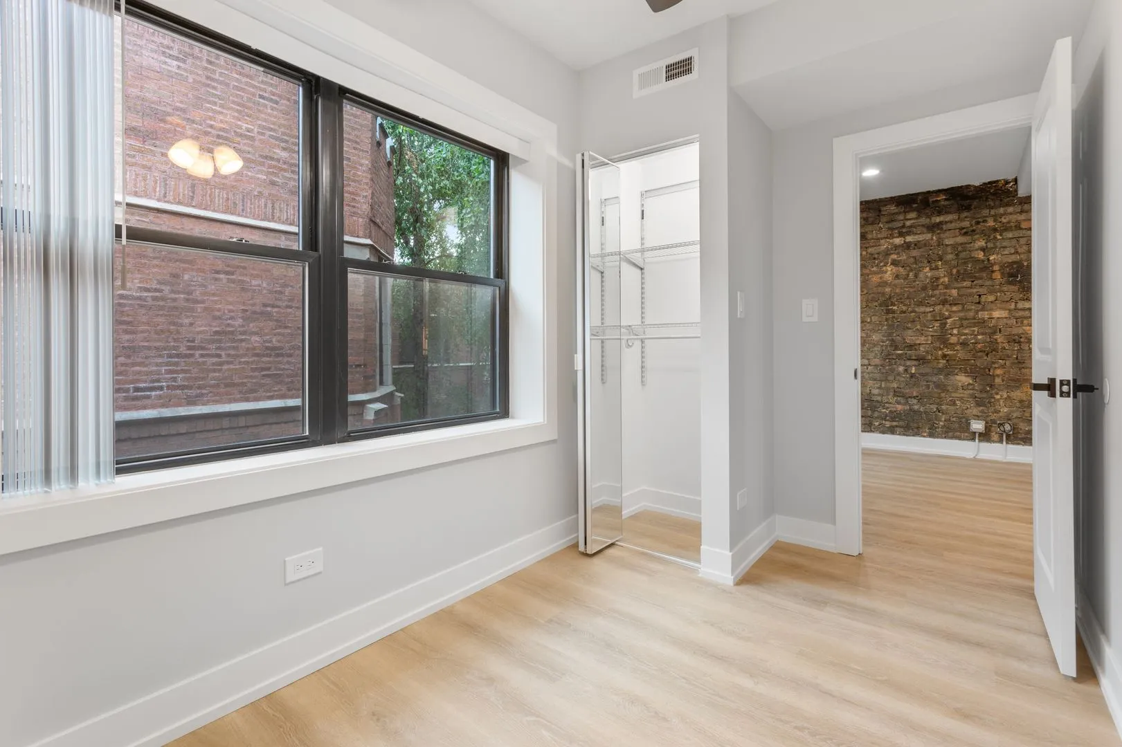 1554 W Juneway Terrace, ,  60626, USA 60626-unit#3I-Chicago-IL