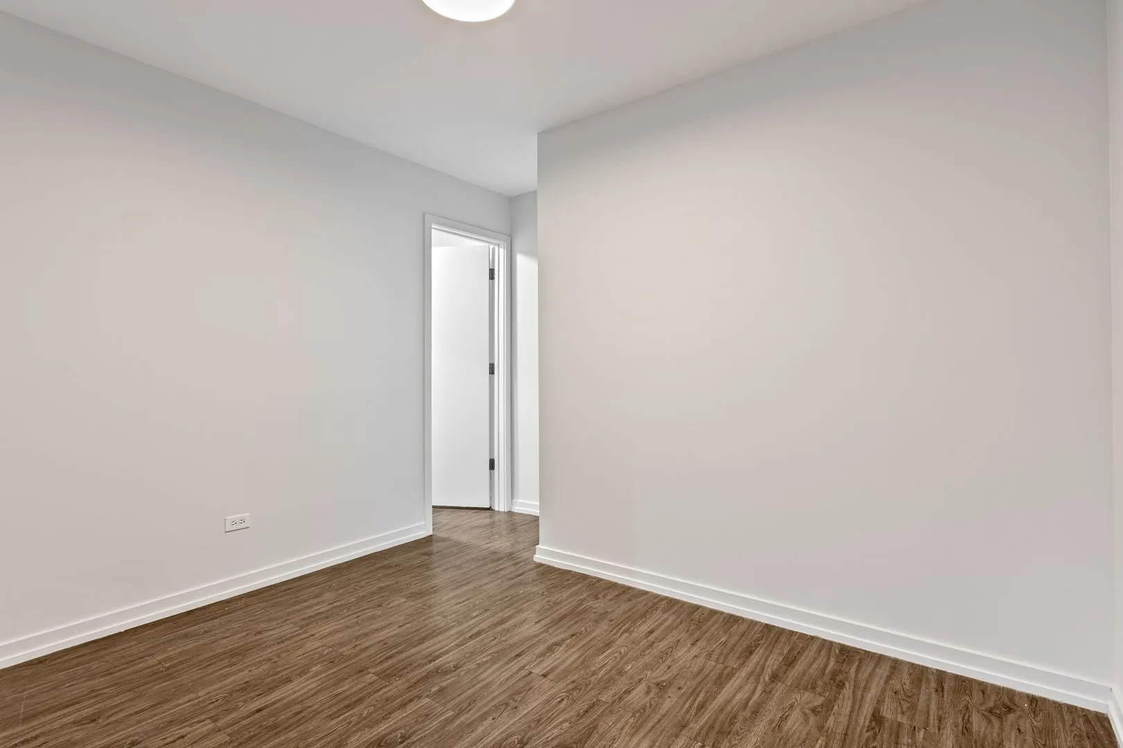 5411 N Winthrop Ave, , 60640, USA 60640-unit#418-Chicago-IL