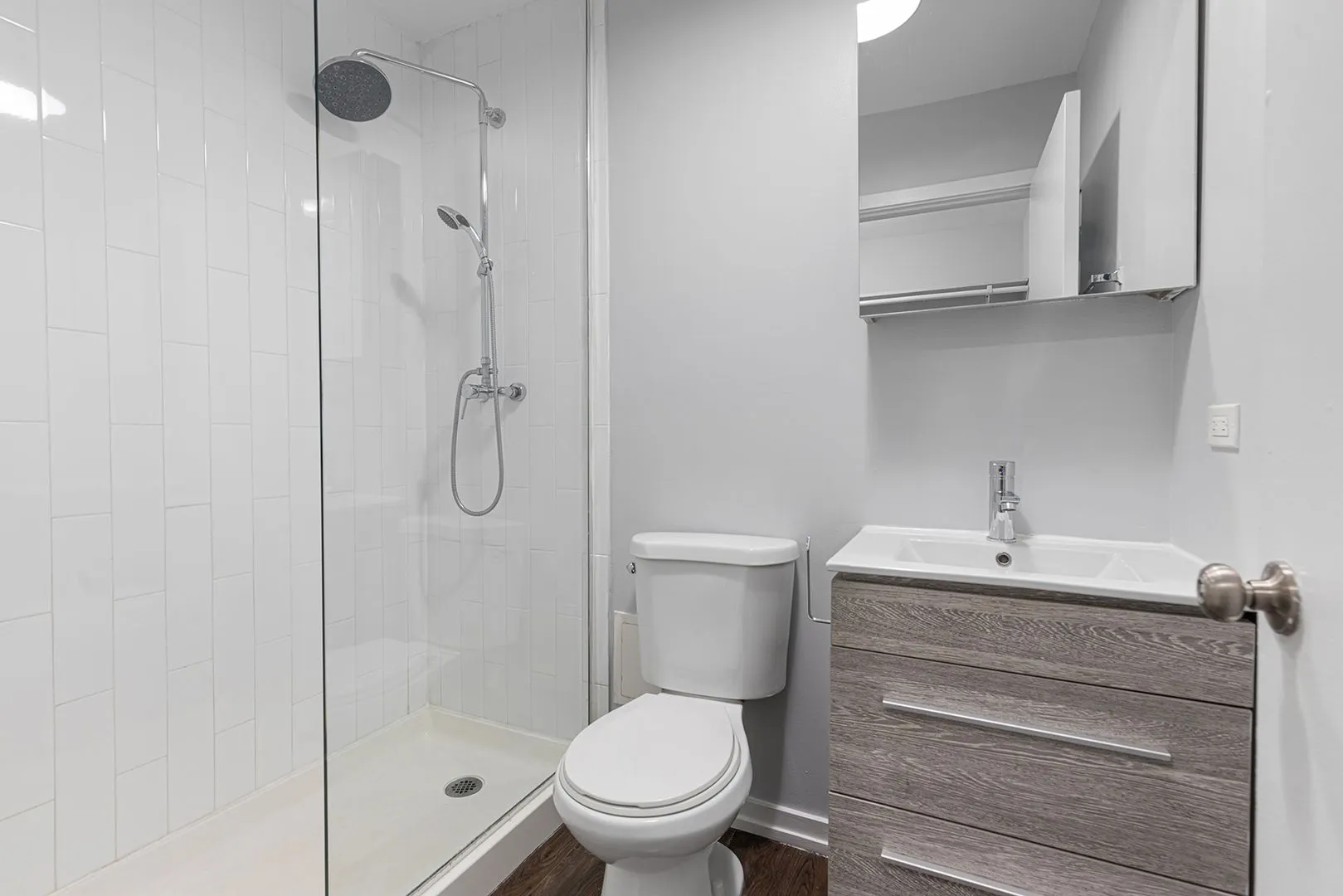 6134 N Kenmore Ave, , 60660, USA 60660-unit#205-Chicago-IL