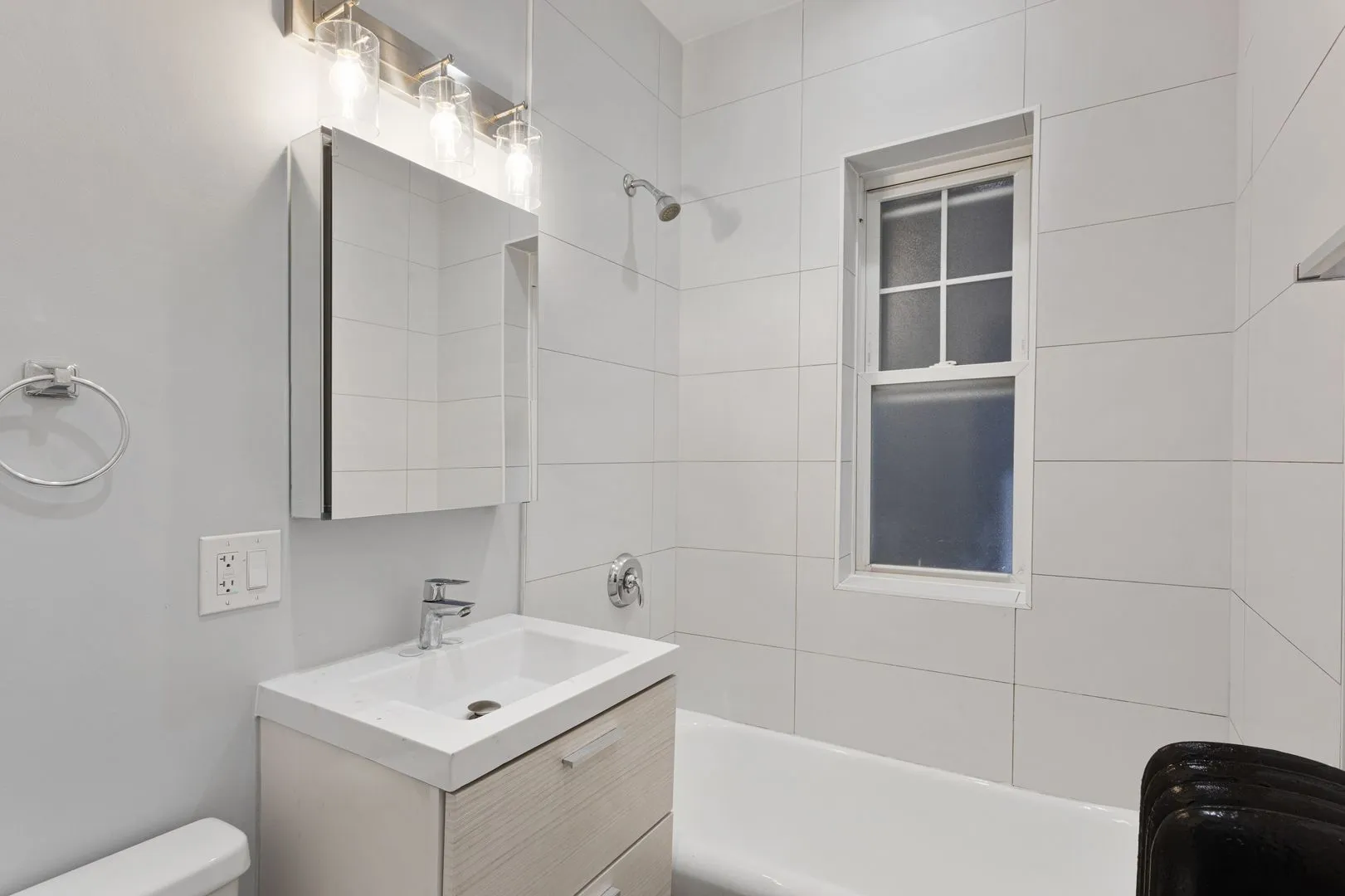 6956 N Wolcott Ave, , 60626, USA 60626-unit#1-Chicago-IL