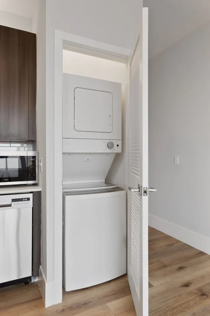 1531 W Howard St, ,  60626, USA 60626-unit#407-Chicago-IL