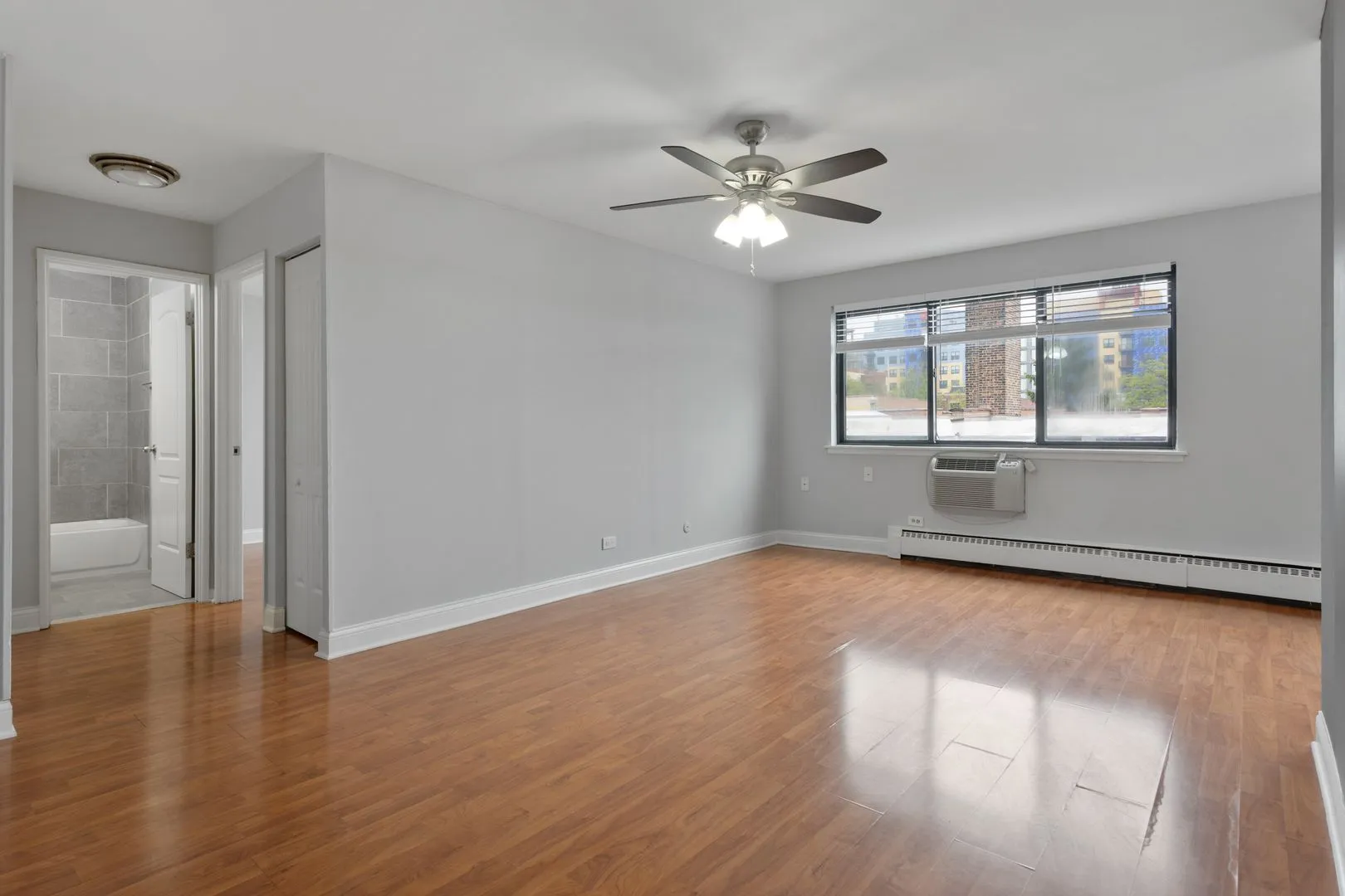 5534 N Kenmore Ave, , 60640, USA 60640-unit#508-Chicago-IL