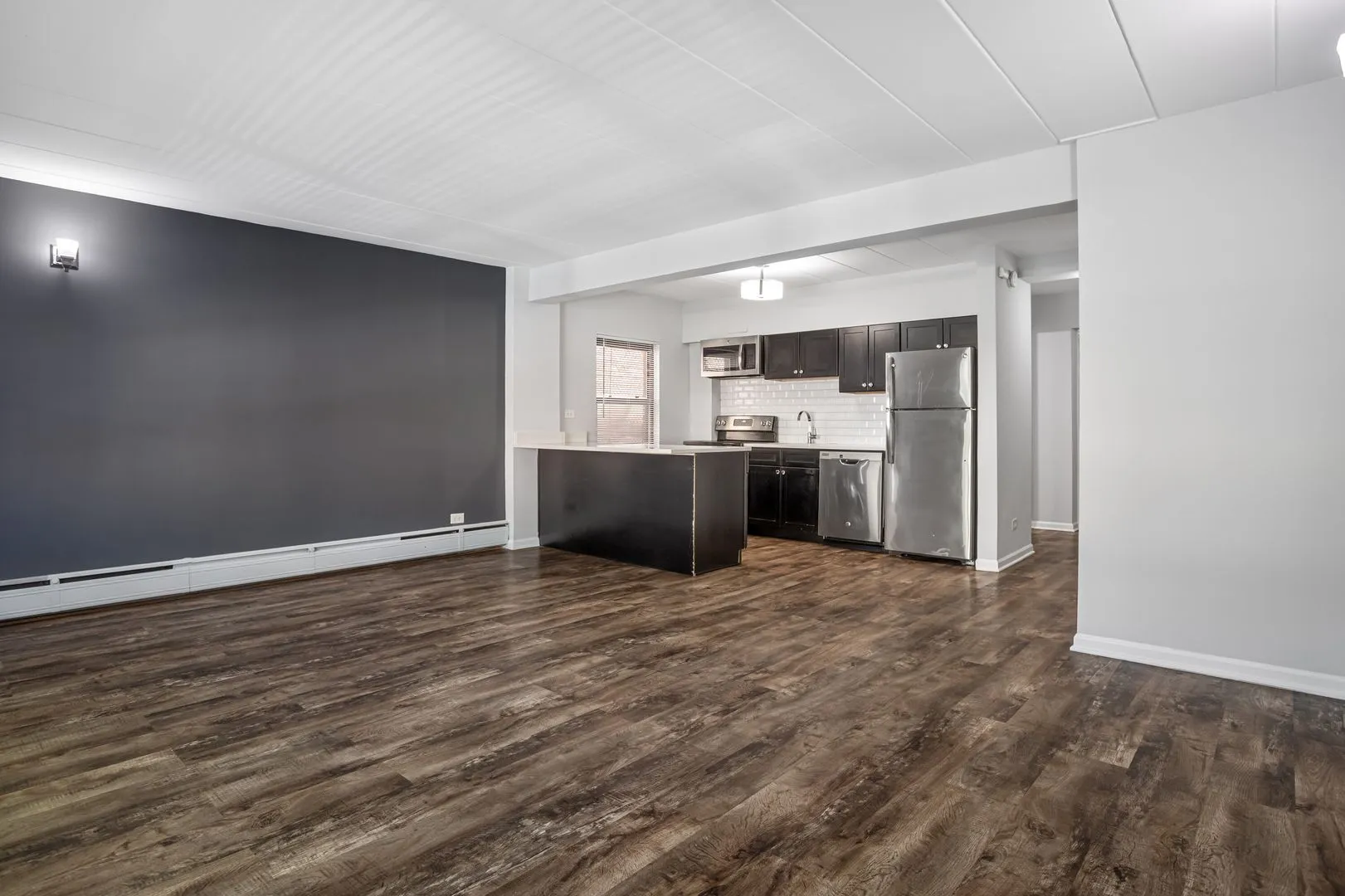 6007 N Kenmore Ave, ,  60660, USA 60660-unit#203-Chicago-IL