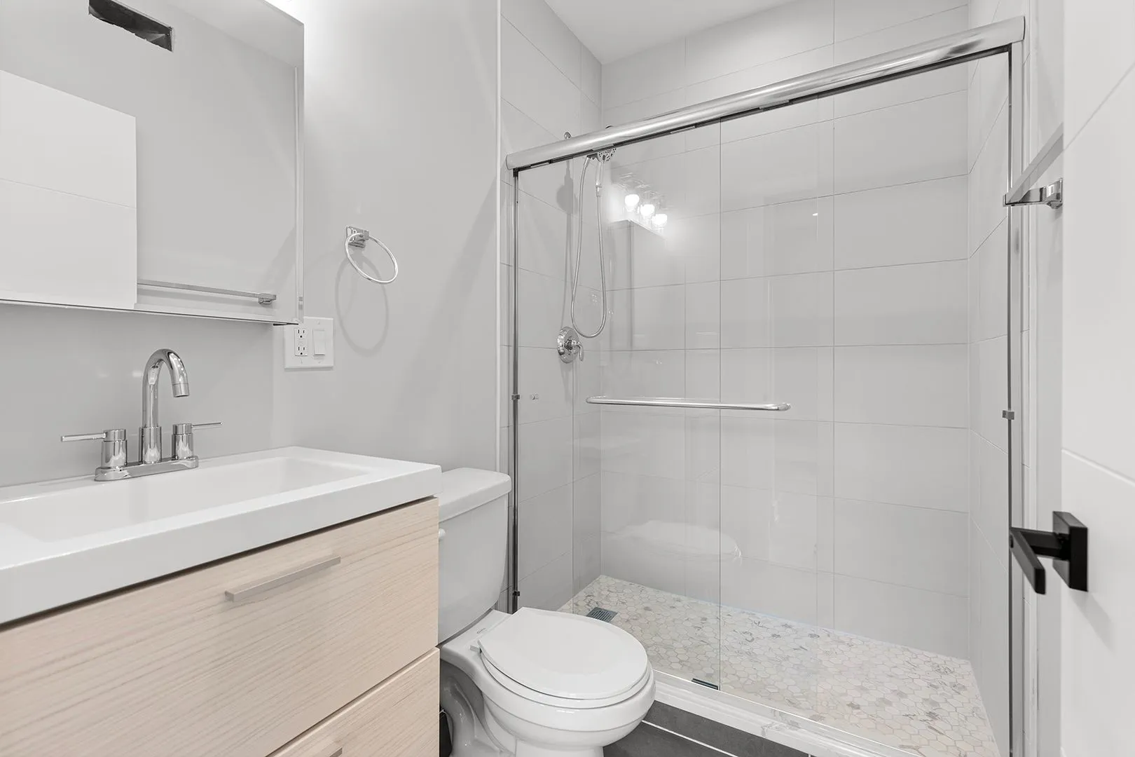 1548 W Juneway Terrace, , 60626, USA 60626-unit#1B-Chicago-IL