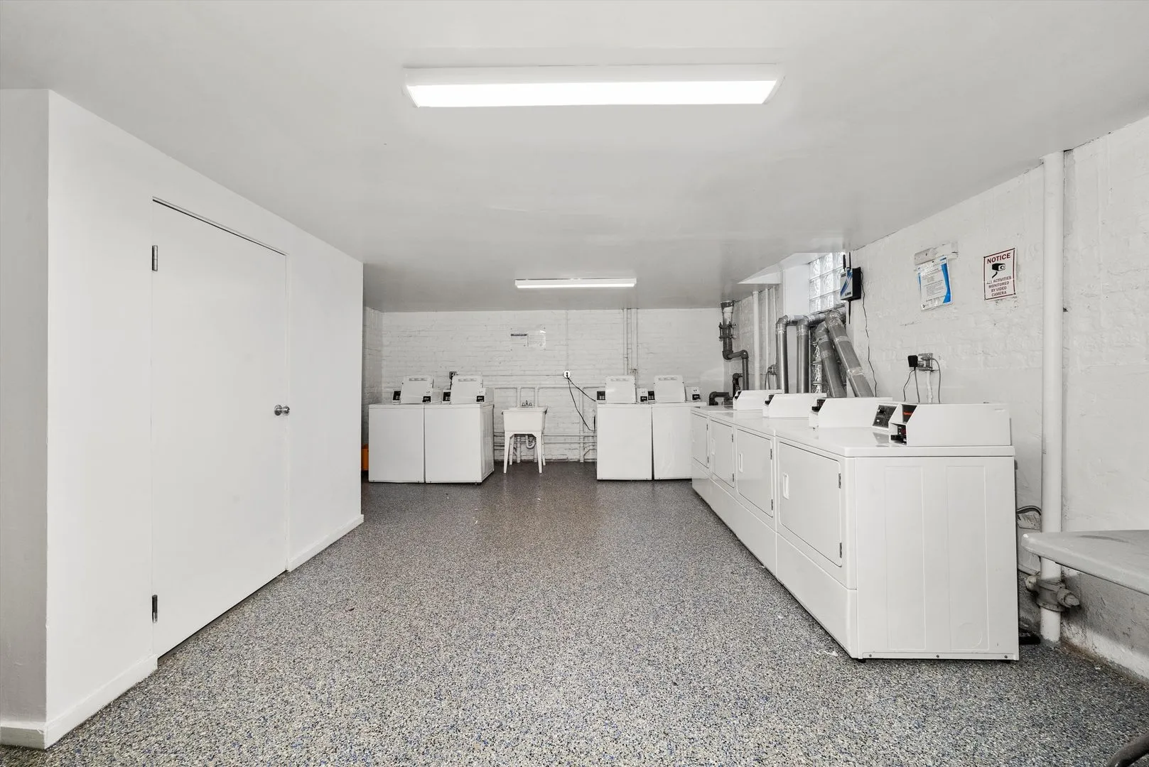 2600 N Kimball Ave, ,  60647, USA 60647-unit#414-Chicago-IL