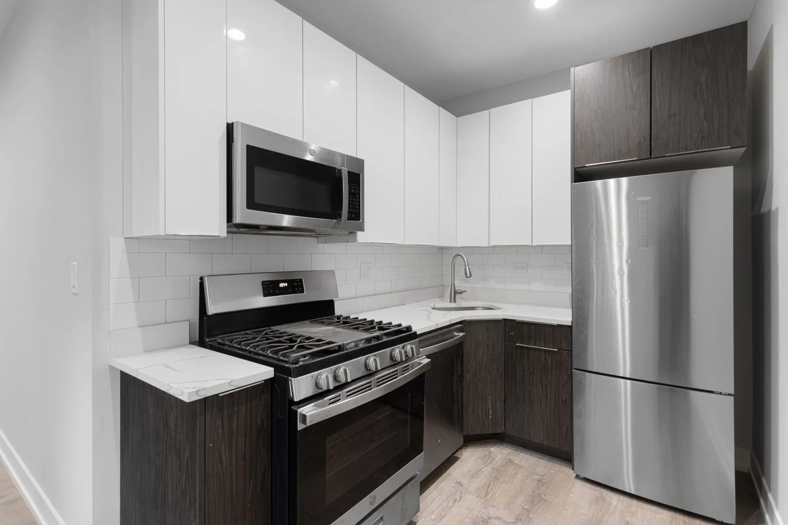 6950 N Wolcott Ave, ,  60626, USA 60626-unit#3-Chicago-IL