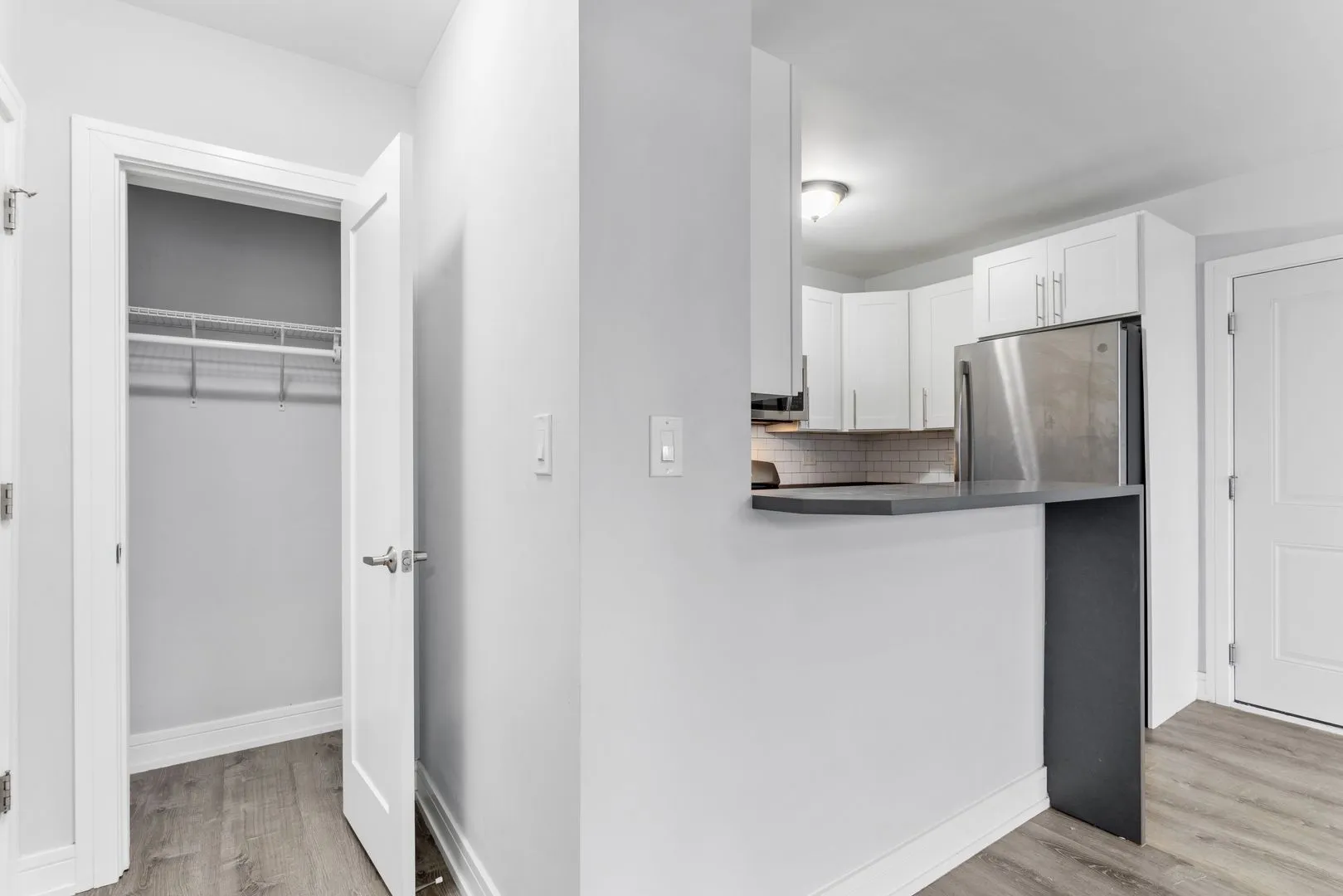 1521 W Sherwin Ave, ,  60626, USA 60626-unit#507-Chicago-IL