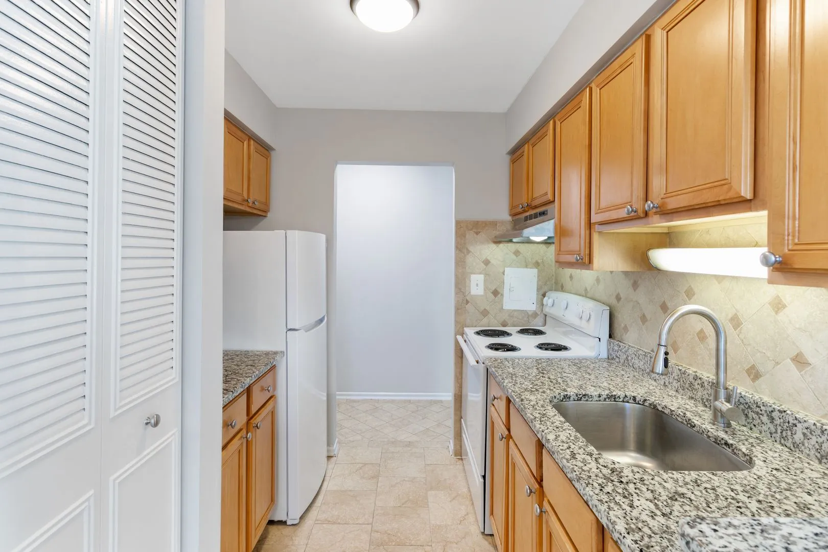 6001 N Kenmore Ave, ,  60660, USA 60660-unit#511-Chicago-IL