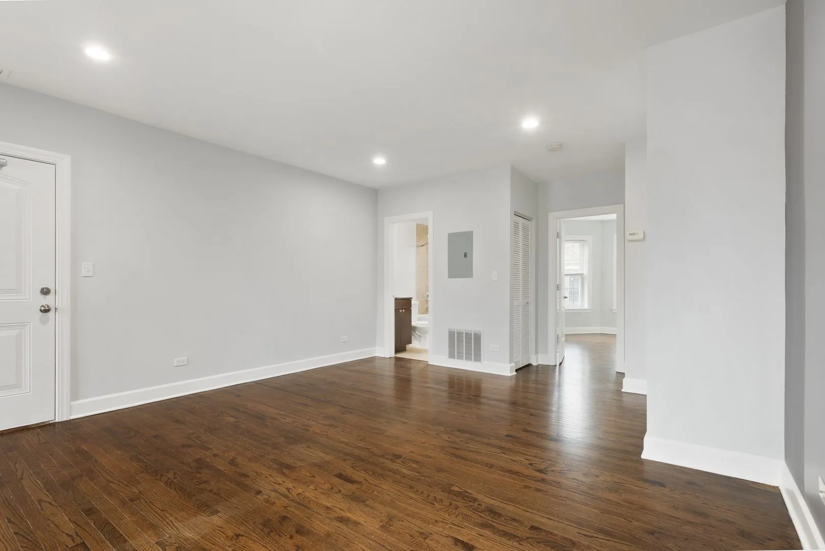 7728 N Ashland Ave, ,  60626, USA 60626-unit#D3-Chicago-IL