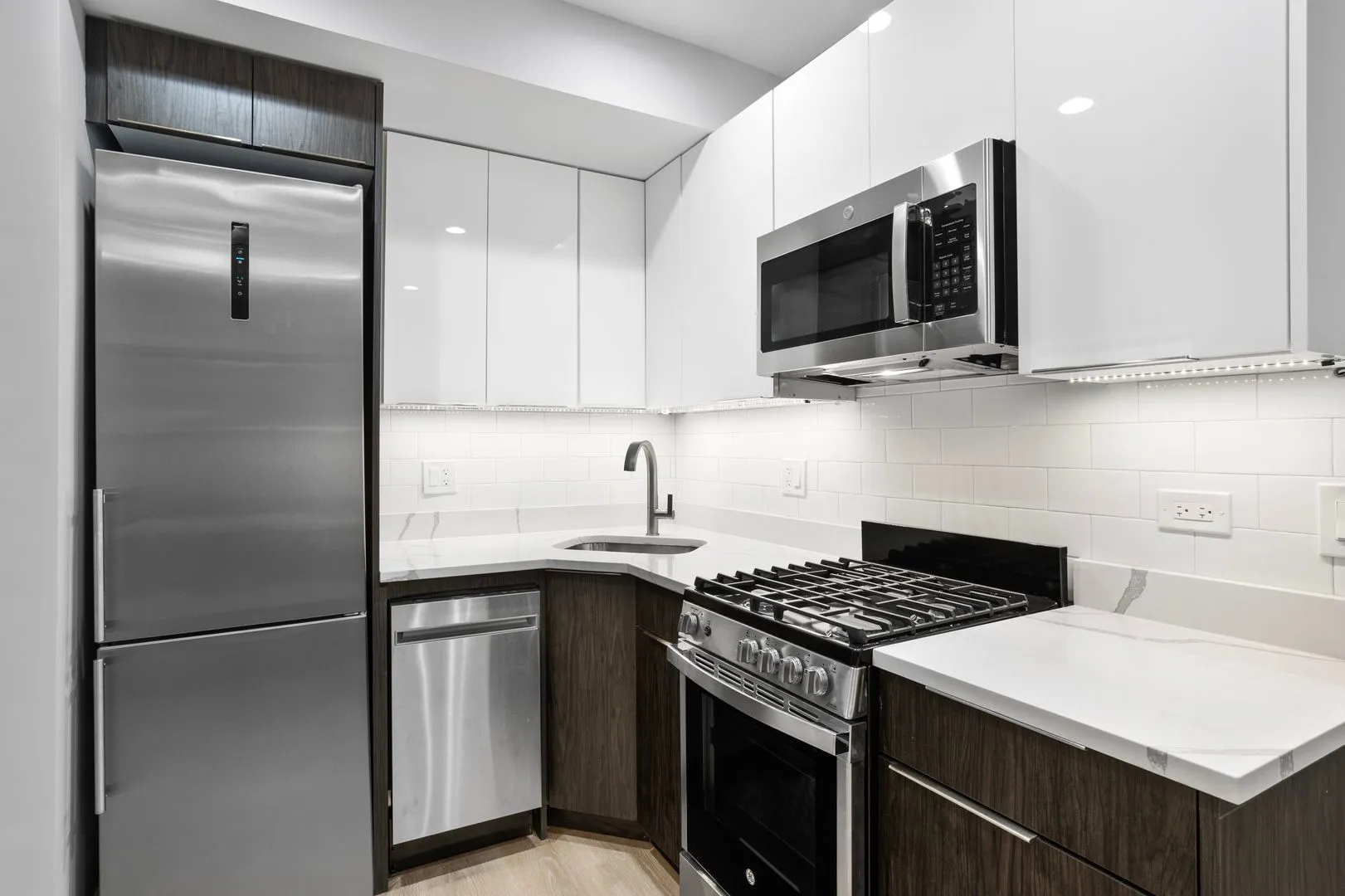 1552 W Juneway Terrace, ,  60626, USA 60626-unit#1E-Chicago-IL