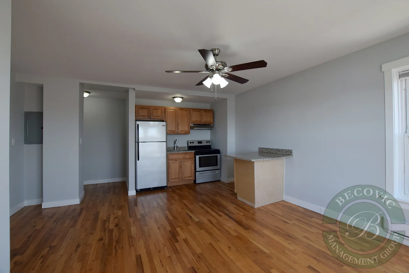7450 N Greenview Ave, , 60626, USA 60626-unit#71-Chicago-IL