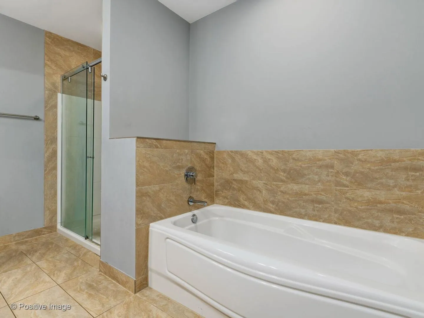 1832 W Irving Park Rd, ,  60613, USA 60613-unit#502-Chicago-IL