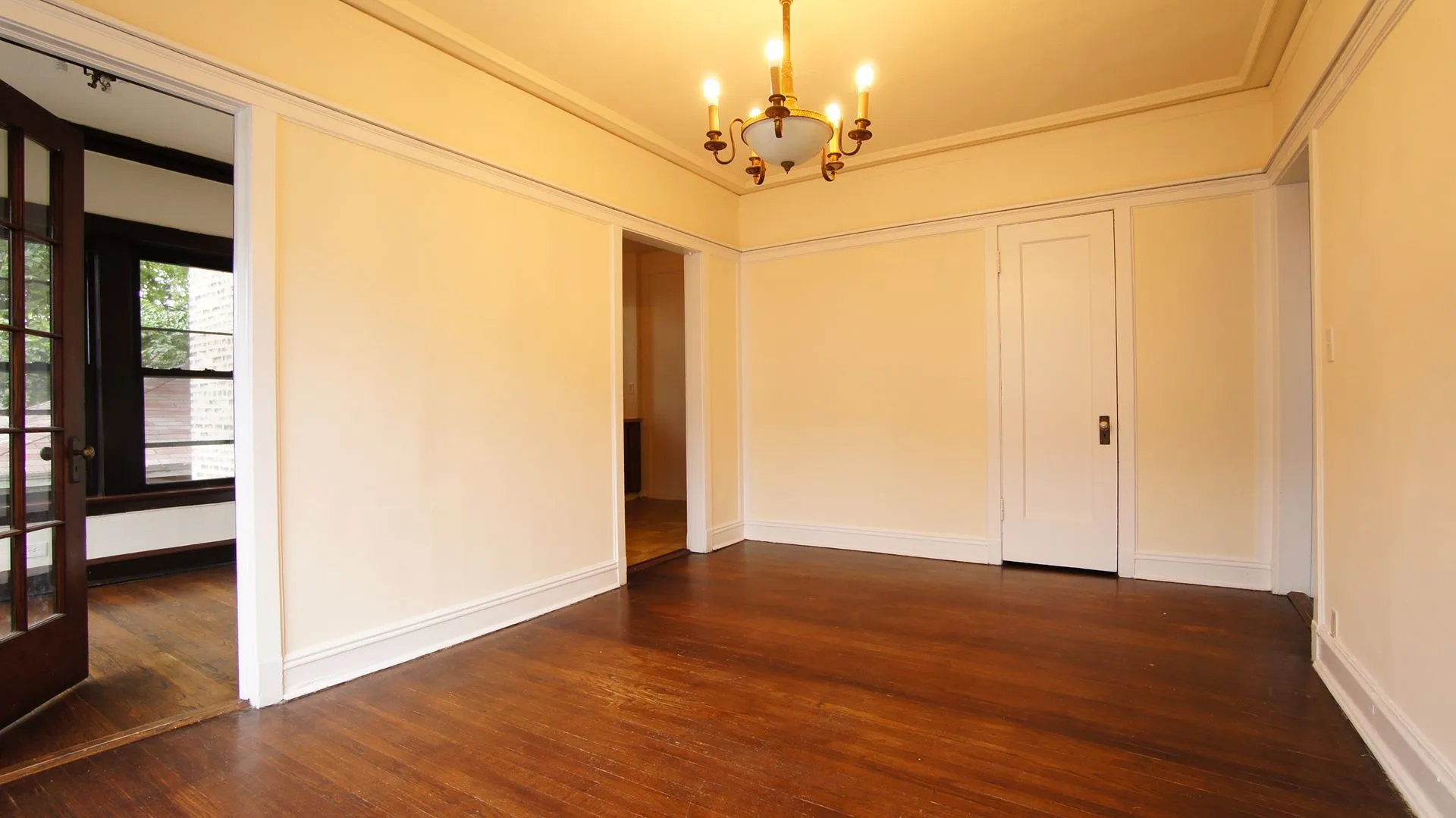 2422 N Sawyer Ave, , 60647, USA 60647-unit#3S-Chicago-IL