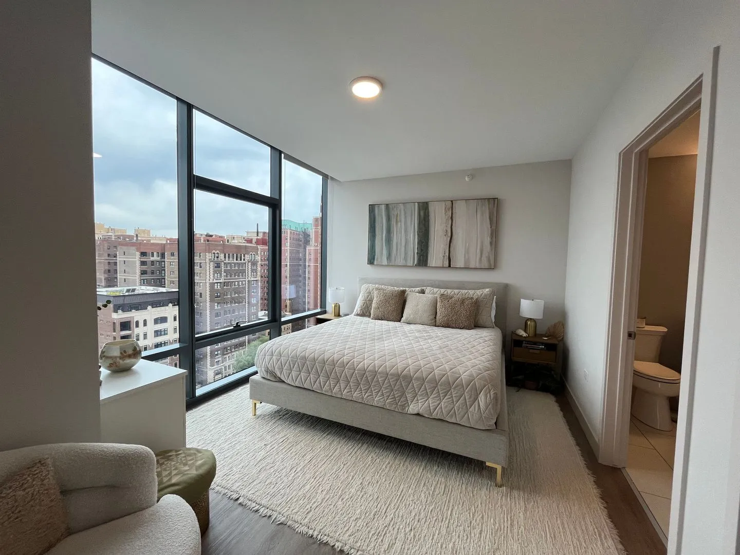 450-454 W Belmont Ave, , 60657, USA 60657-unit#806-Chicago-IL