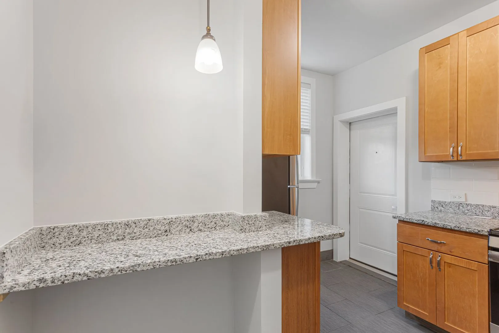 1110 W Glenlake Ave, ,  60660, USA 60660-unit#1ST FLOOR-Chicago-IL