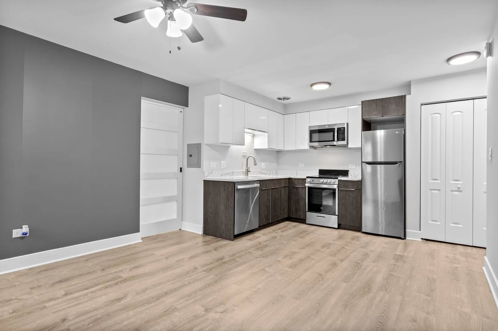 6001 N Kenmore Ave, , 60660, USA 60660-unit#502-Chicago-IL