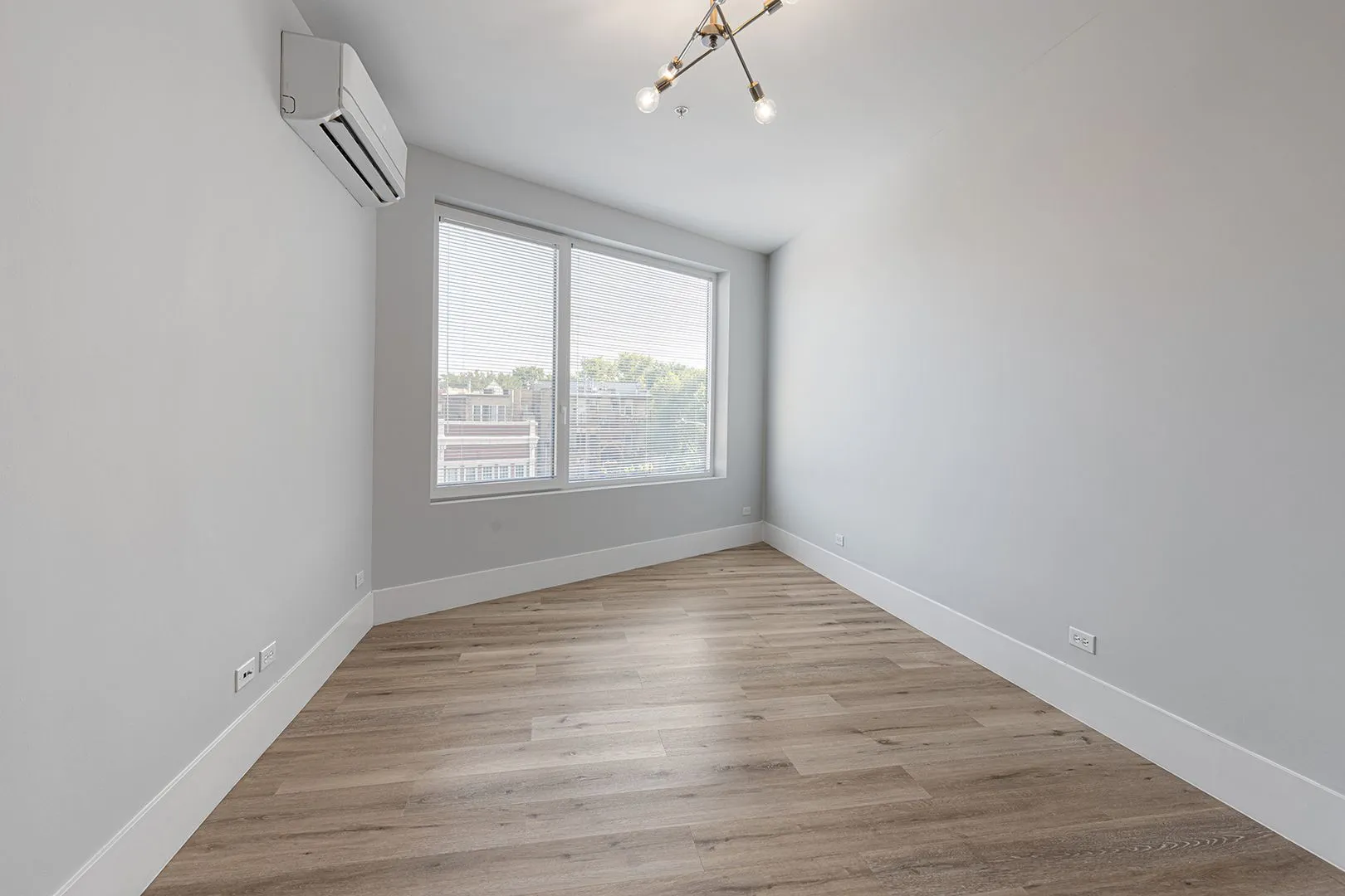 1531 W Howard St, ,  60626, USA 60626-unit#301-Chicago-IL