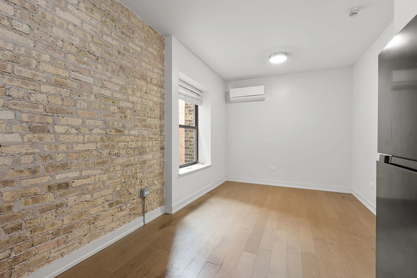 6019 N Winthrop Ave, , 60660, USA 60660-unit#310-Chicago-IL