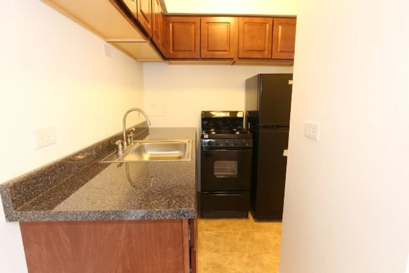 1040 W Hollywood Ave, ,  60660, USA 60660-unit#315-Chicago-IL